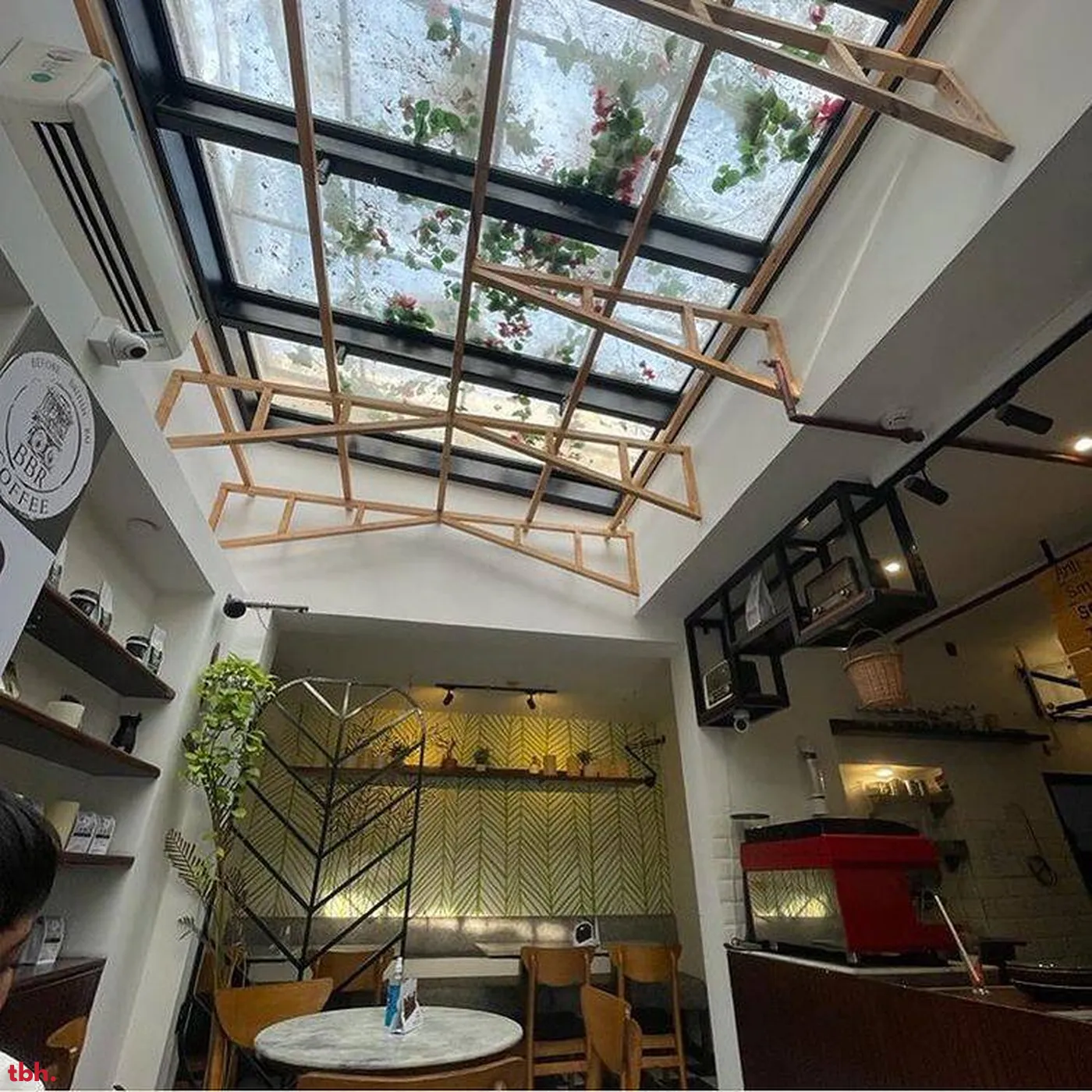 The Deli Outlet Image