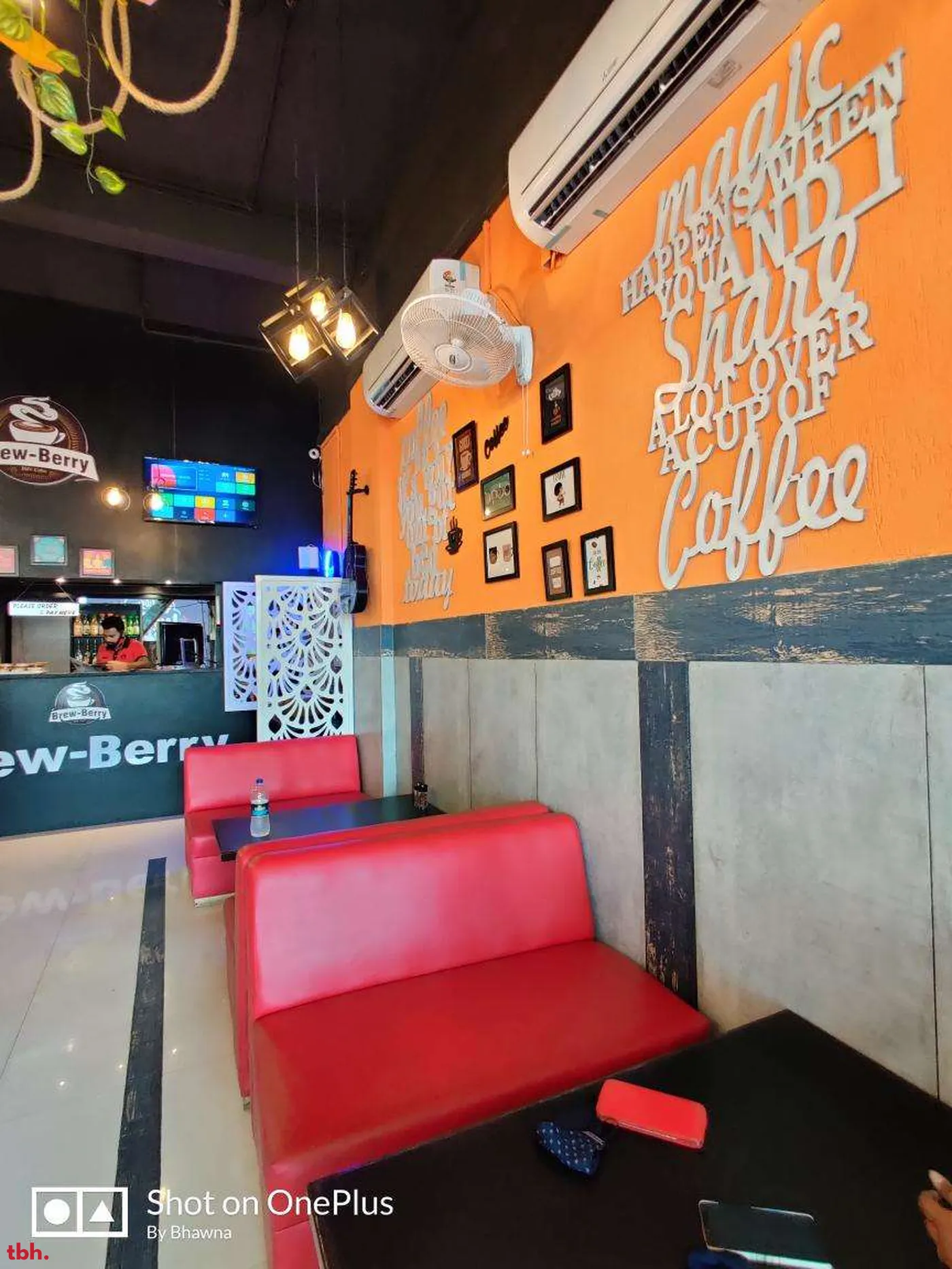 Brew-Berry Outlet Image