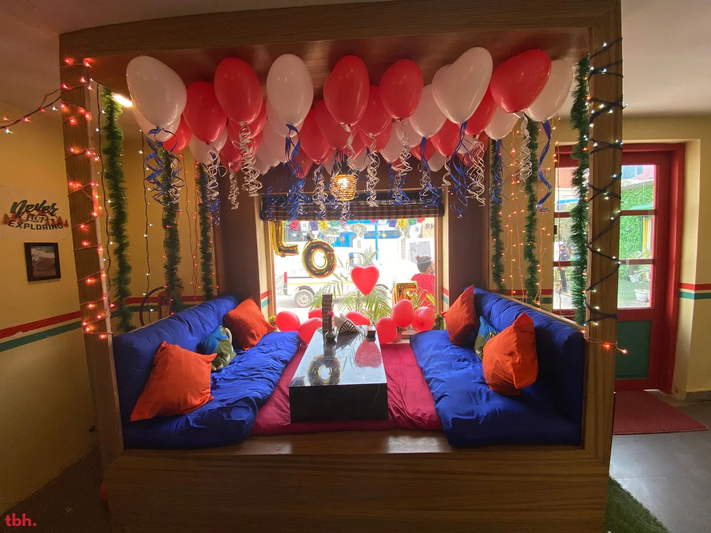 Four Directions Cafe Outlet Image