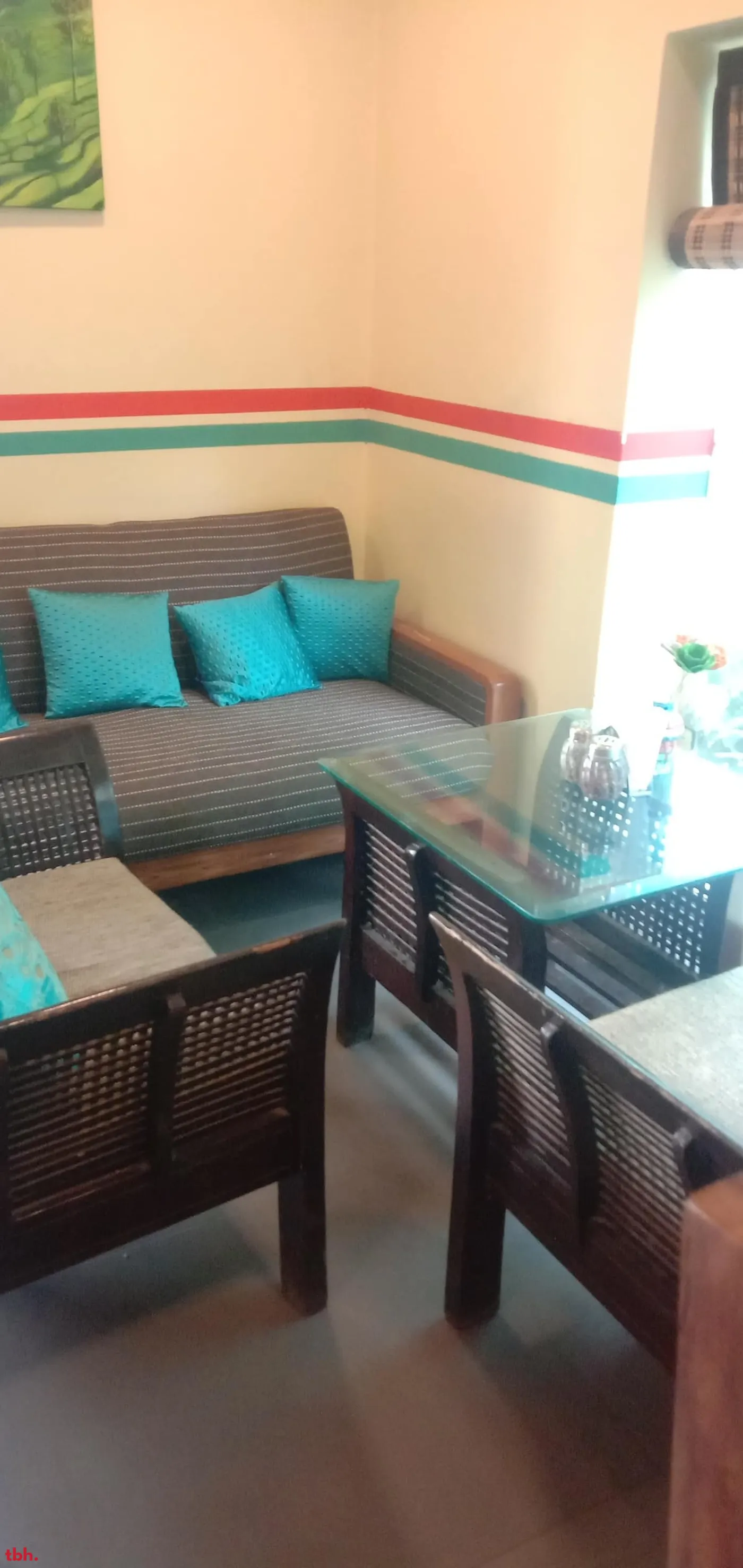 Four Directions Cafe Outlet Image