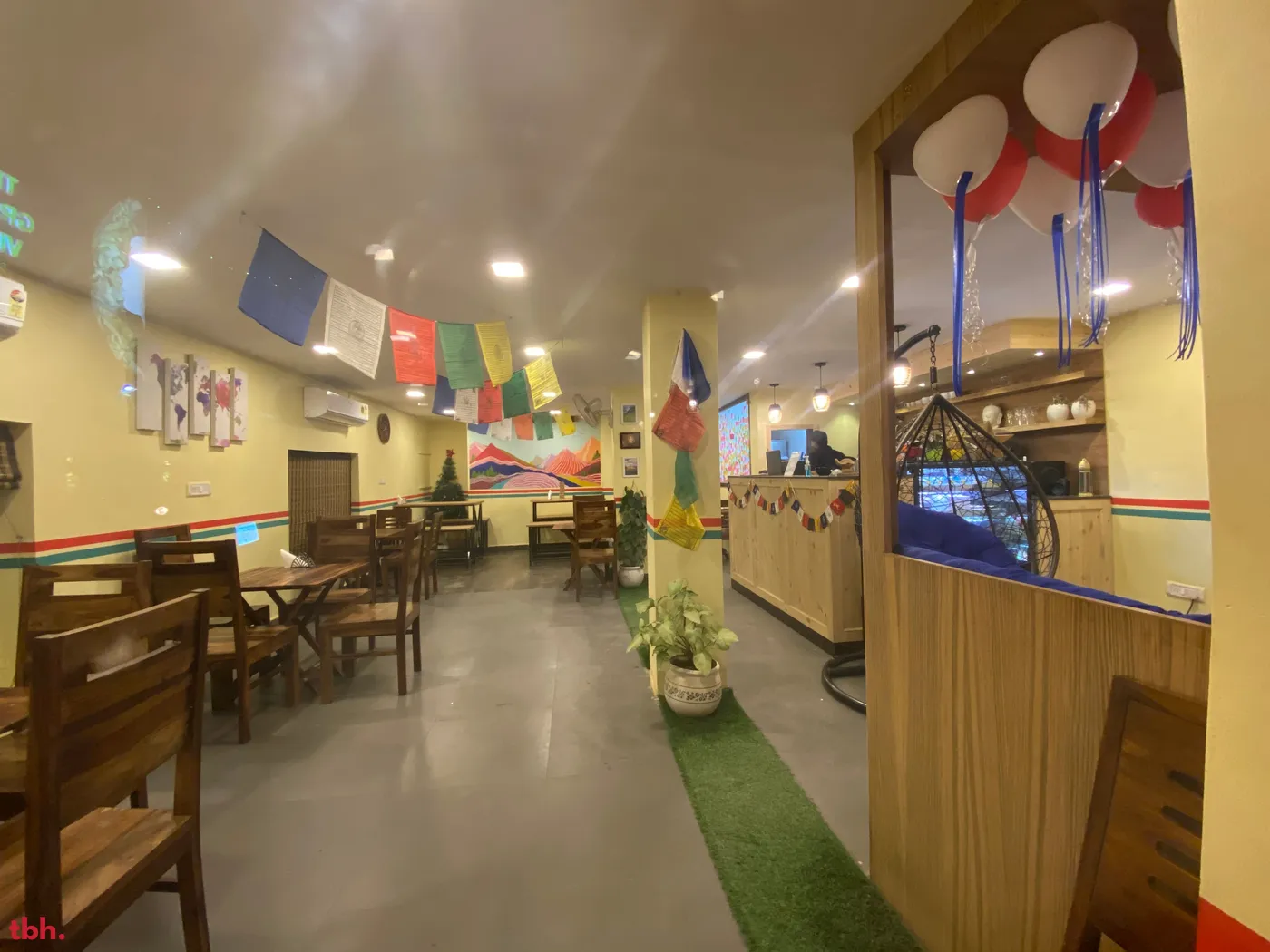 Four Directions Cafe outlet image