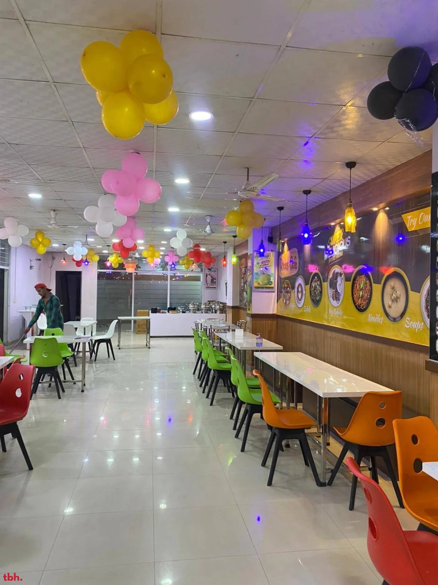 Dode's Cafe Outlet Image