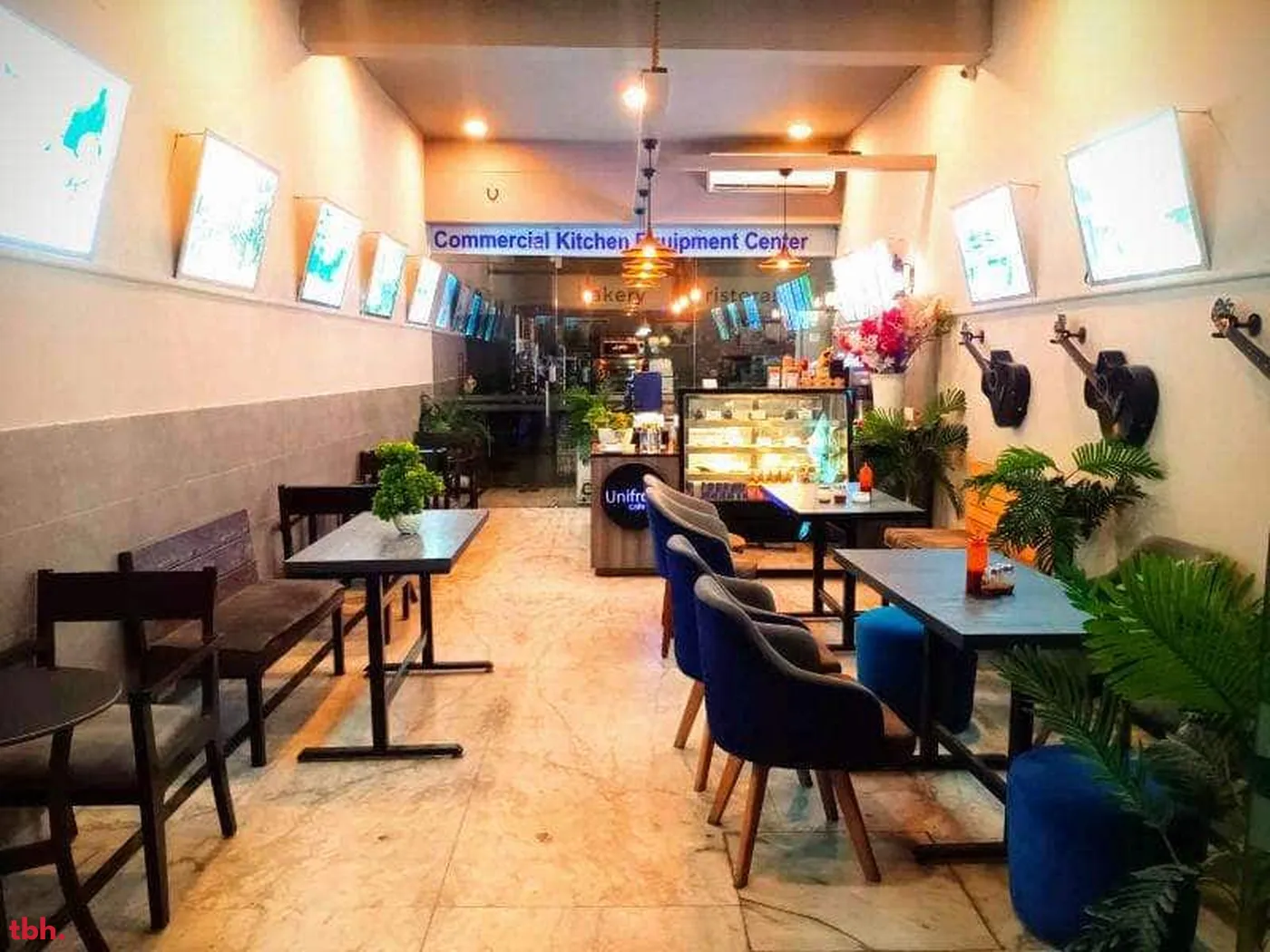 Unifrost Cafe Outlet Image