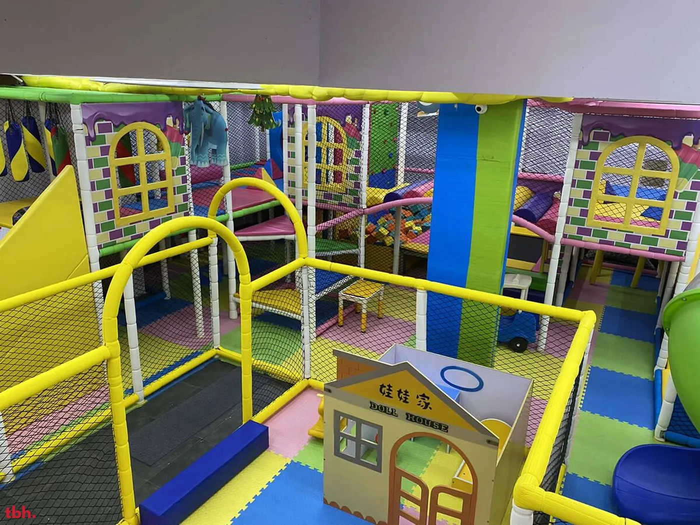 Merak Bistro Outlet Image