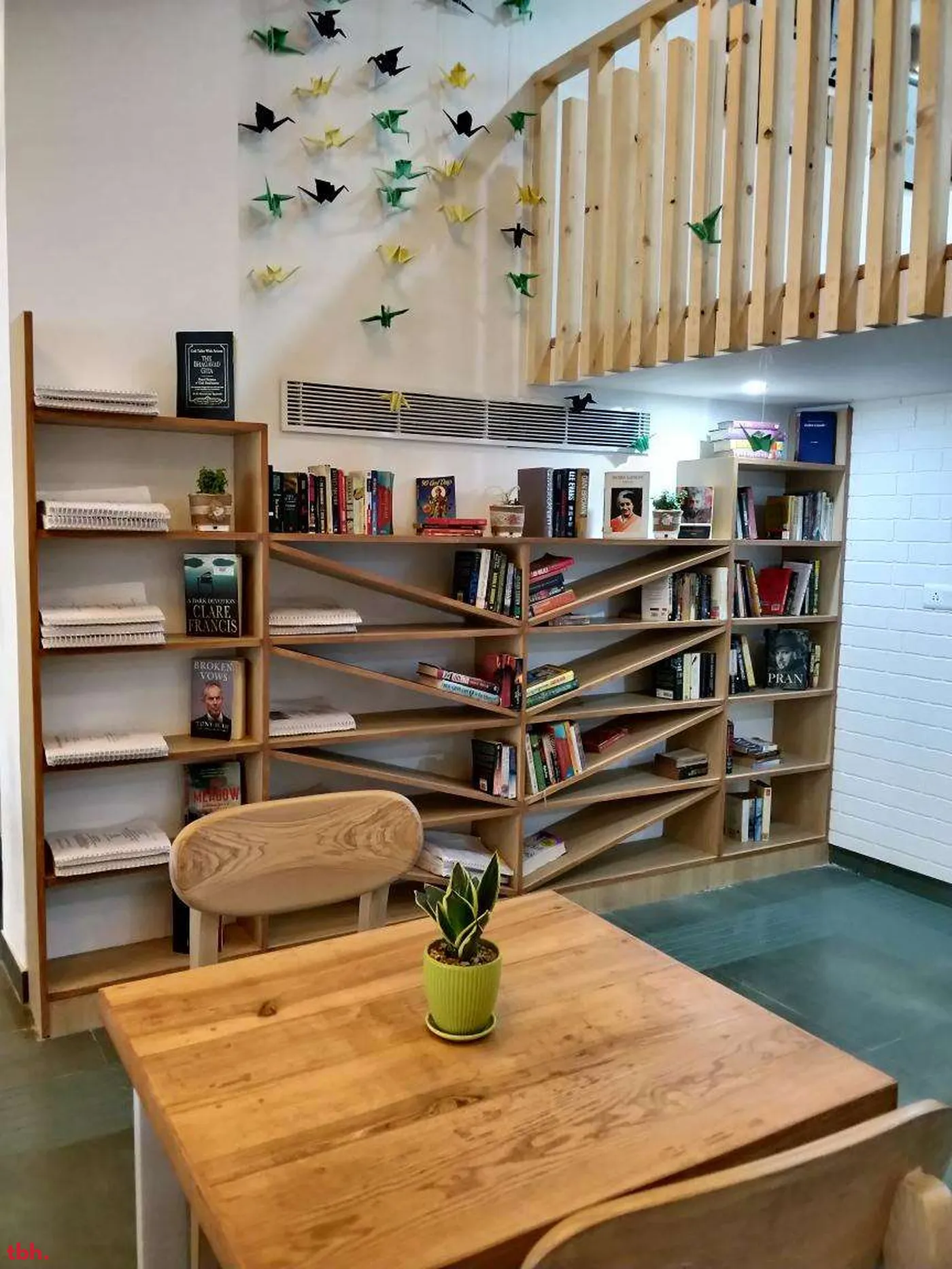 Merak Bistro Outlet Image