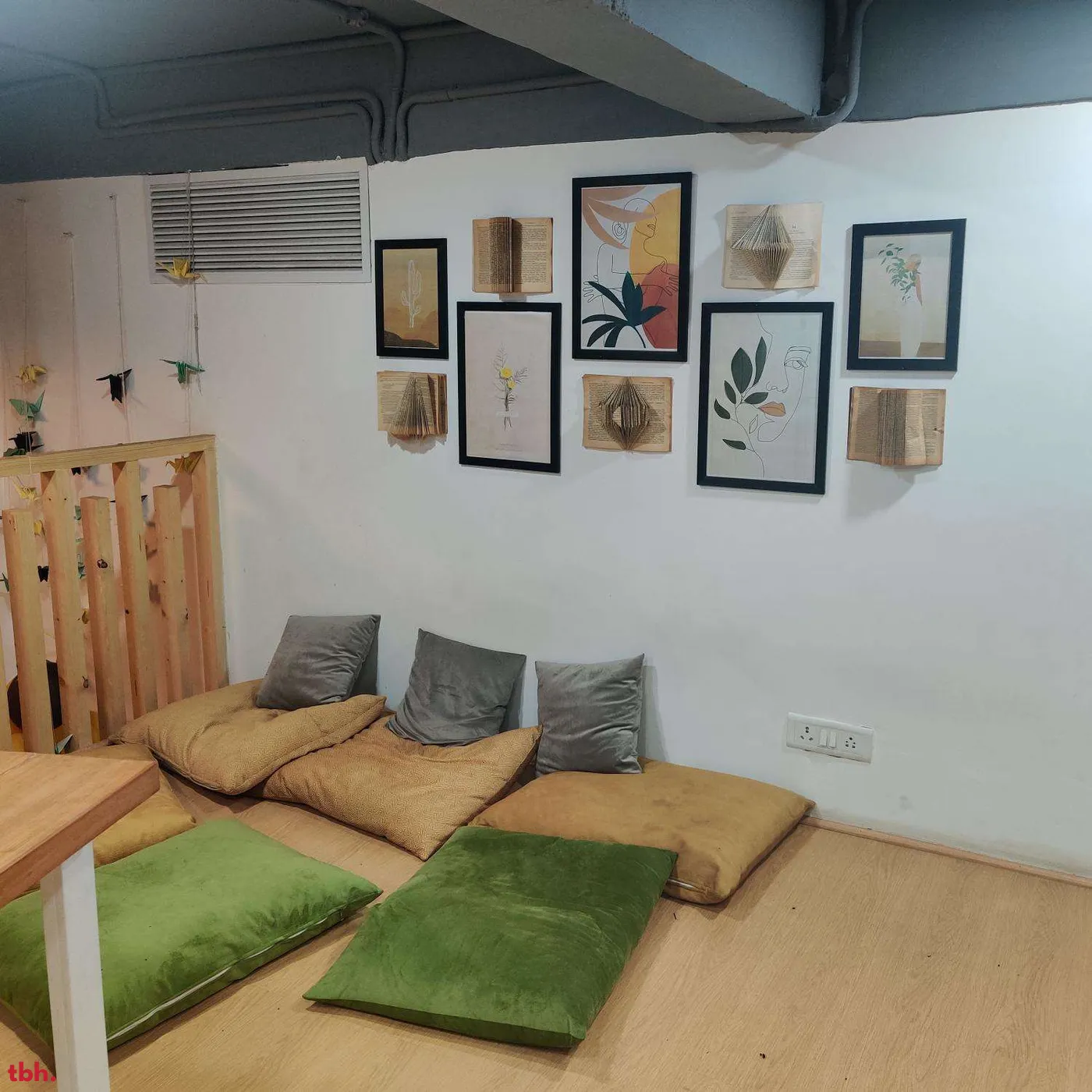 Merak Bistro Outlet Image