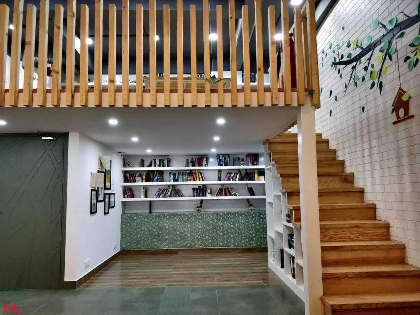 Merak Bistro Outlet Image