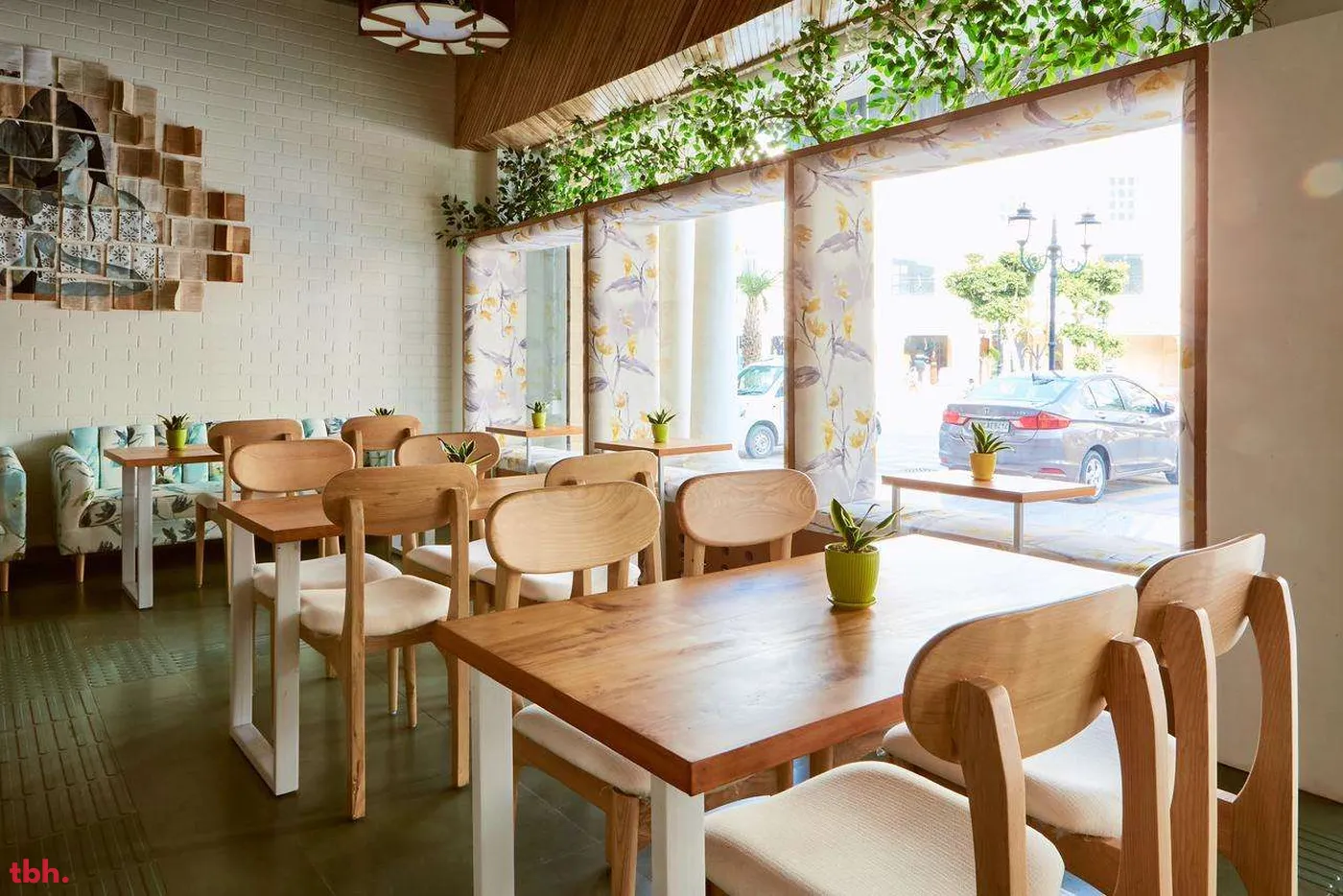 Merak Bistro Outlet Image