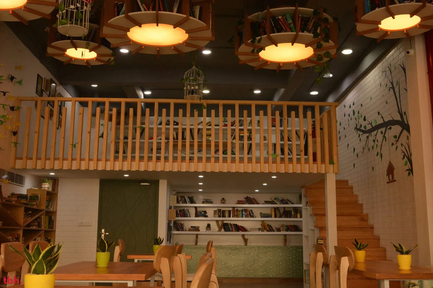 Merak Bistro Outlet Image