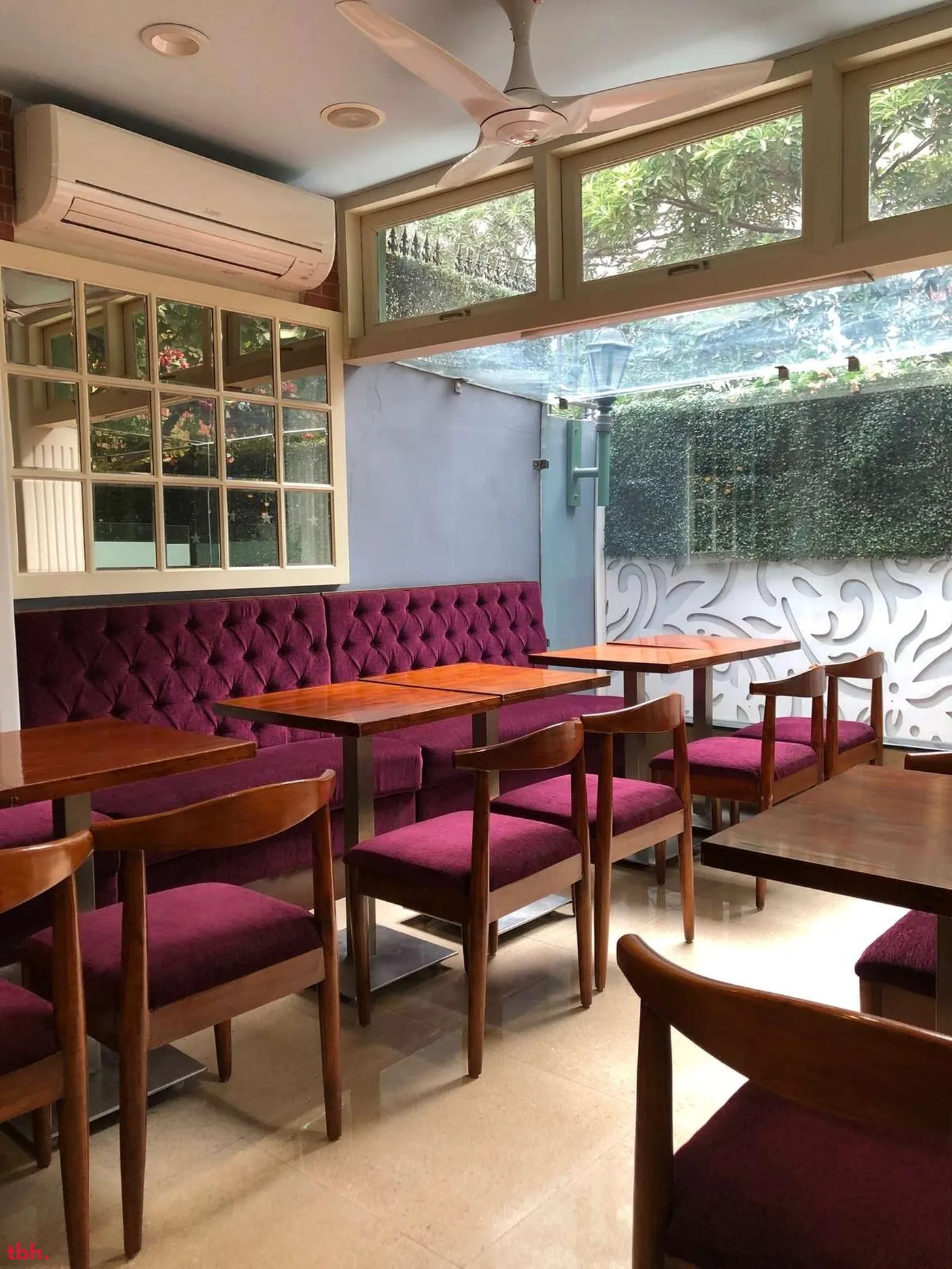 DeliBombay Cafe & Delicatessen Outlet Image