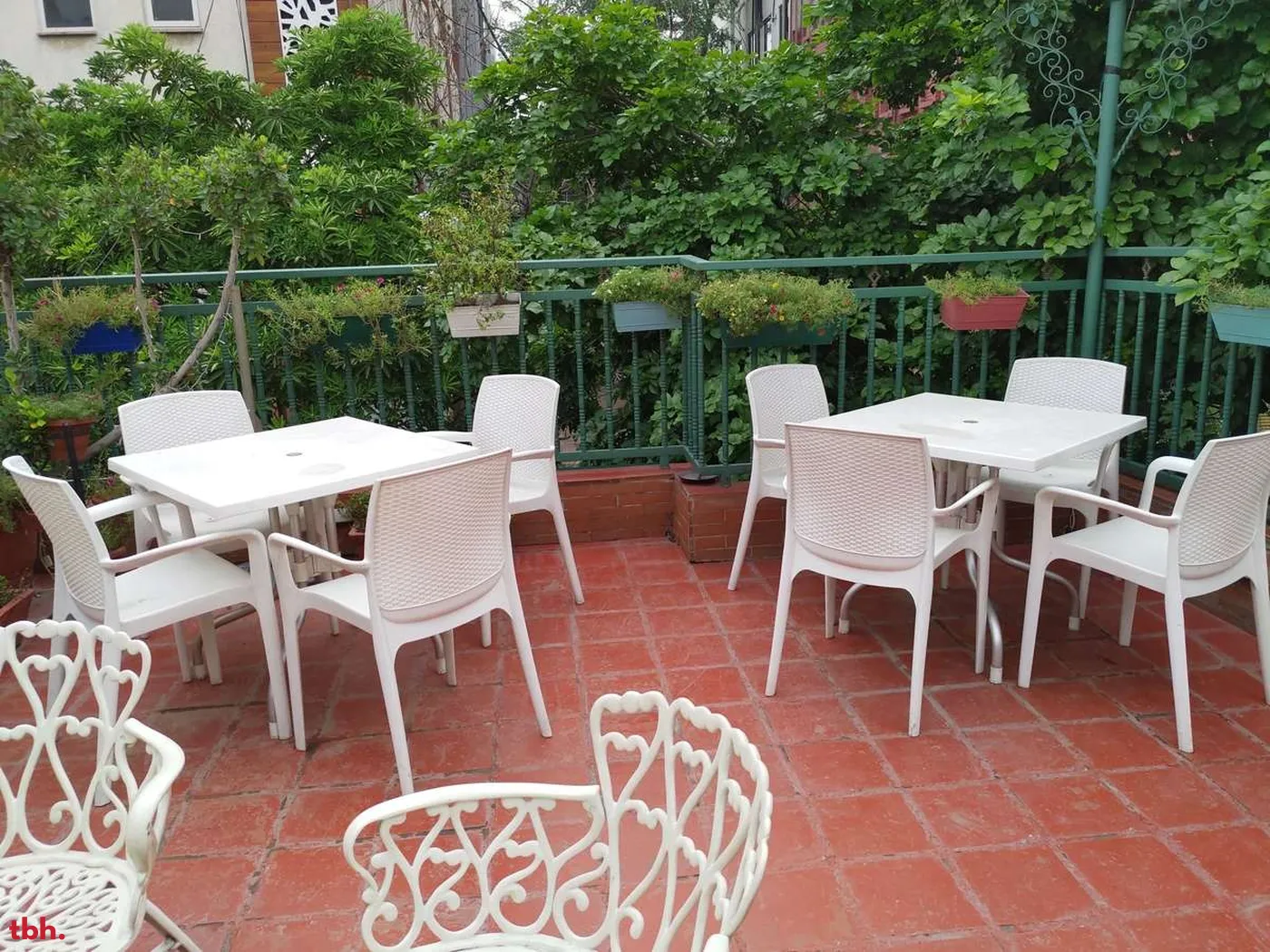 DeliBombay Cafe & Delicatessen Outlet Image