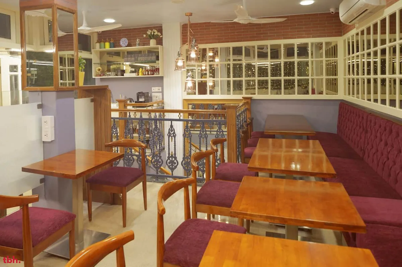 DeliBombay Cafe & Delicatessen Outlet Image