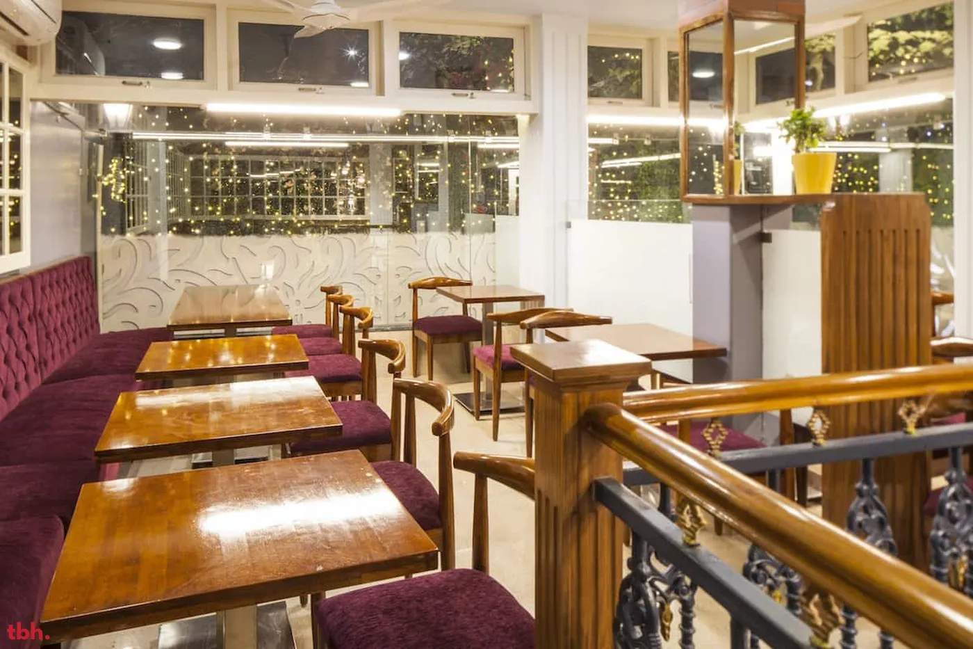 DeliBombay Cafe & Delicatessen Outlet Image