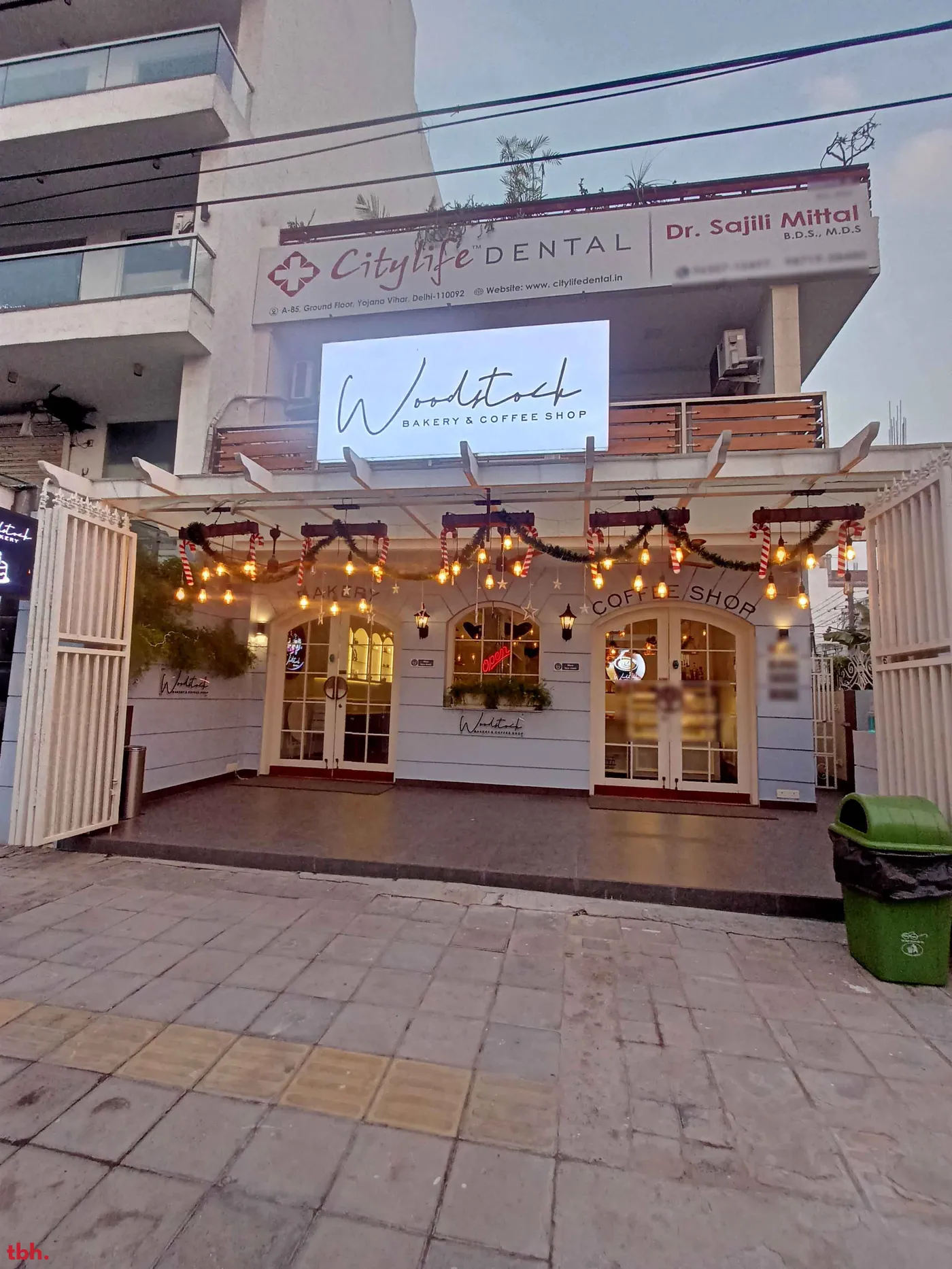 Woodstock Bakery & Coffee Shop Outlet Image