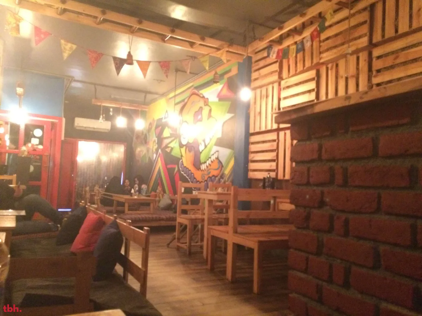 Young Wild Free Cafe Outlet Image
