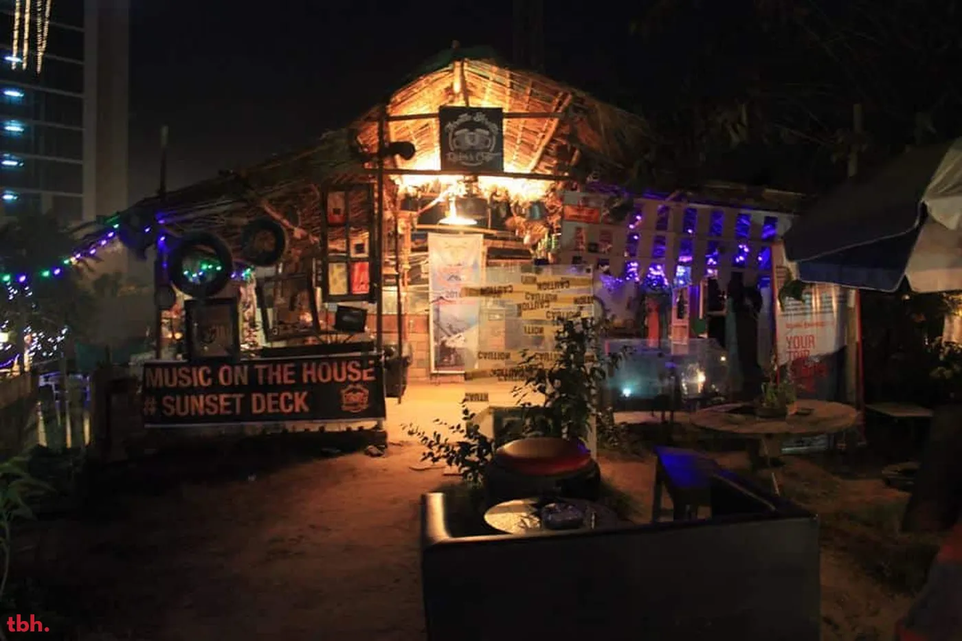 Throttle Shrottle Outlet Image