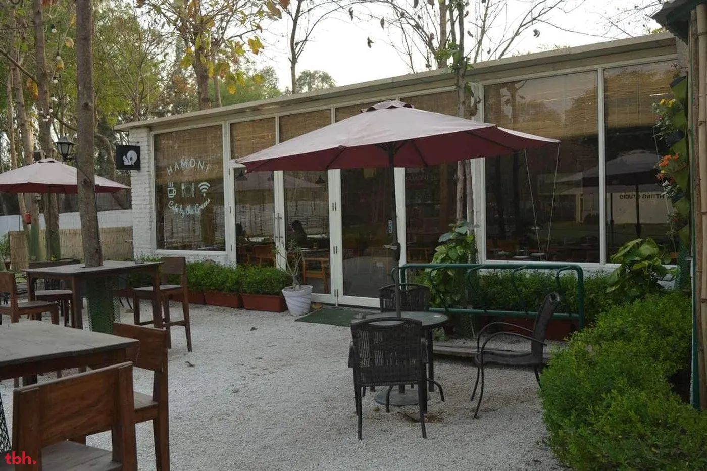 Hamoni : Cafe By The Greens Outlet Image