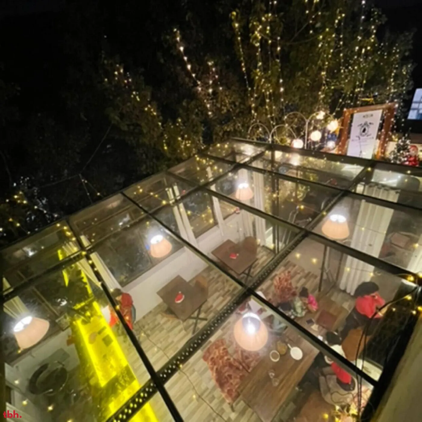 King Casanova Lounge Outlet Image