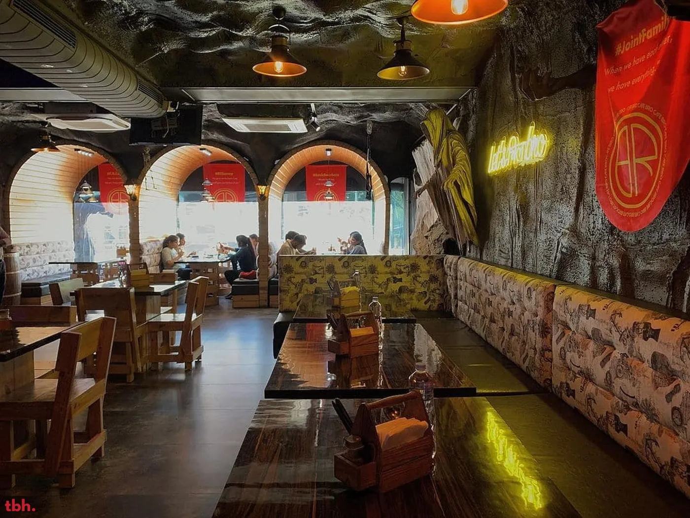 Cafe Bro outlet image