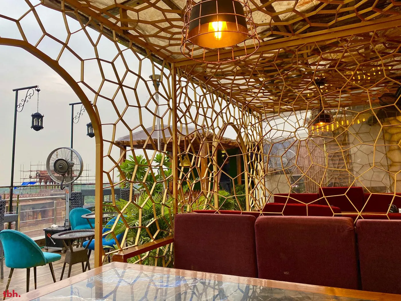 The Minar Cafe outlet image