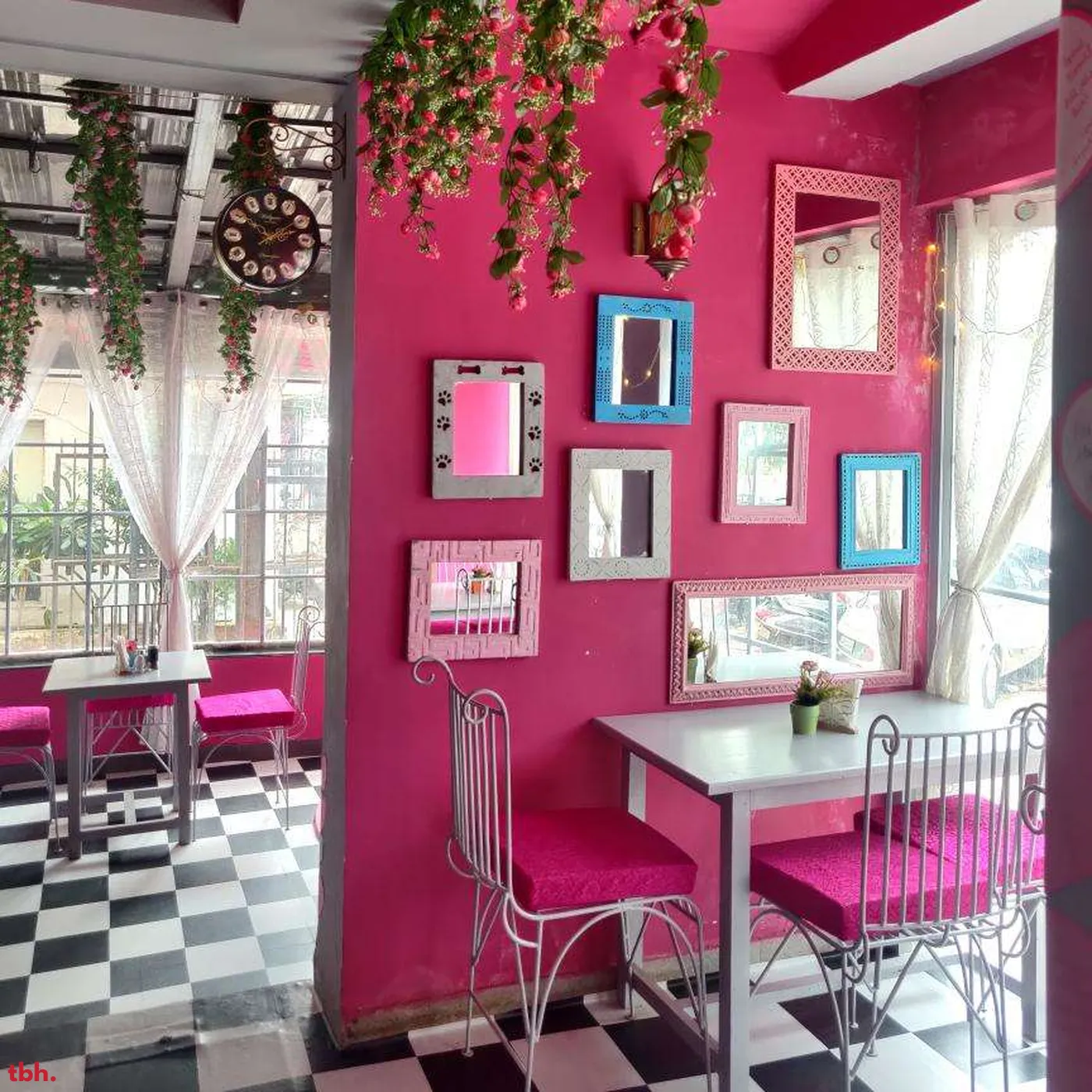 Sista'z Cafe Outlet Image