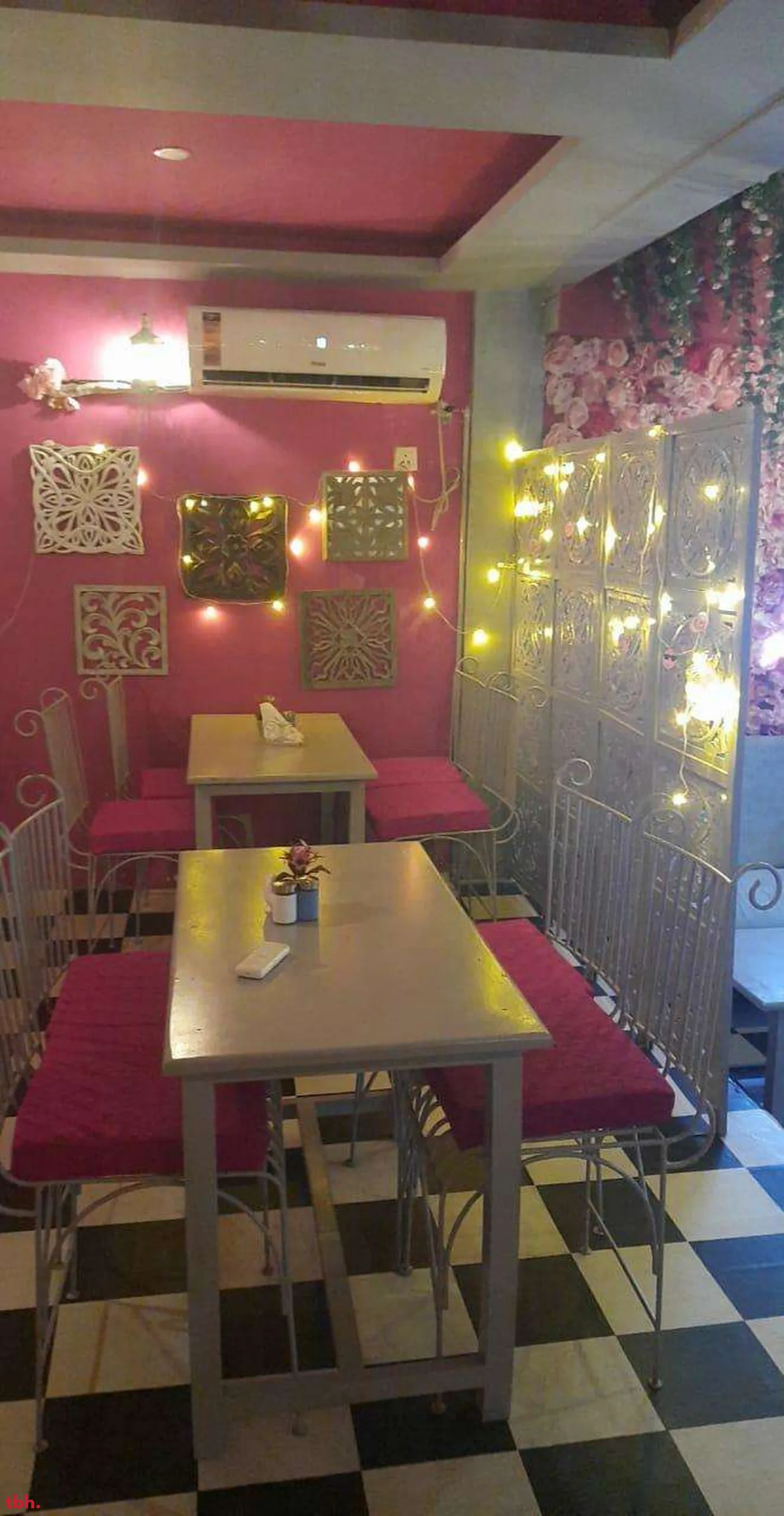 Sista'z Cafe Outlet Image