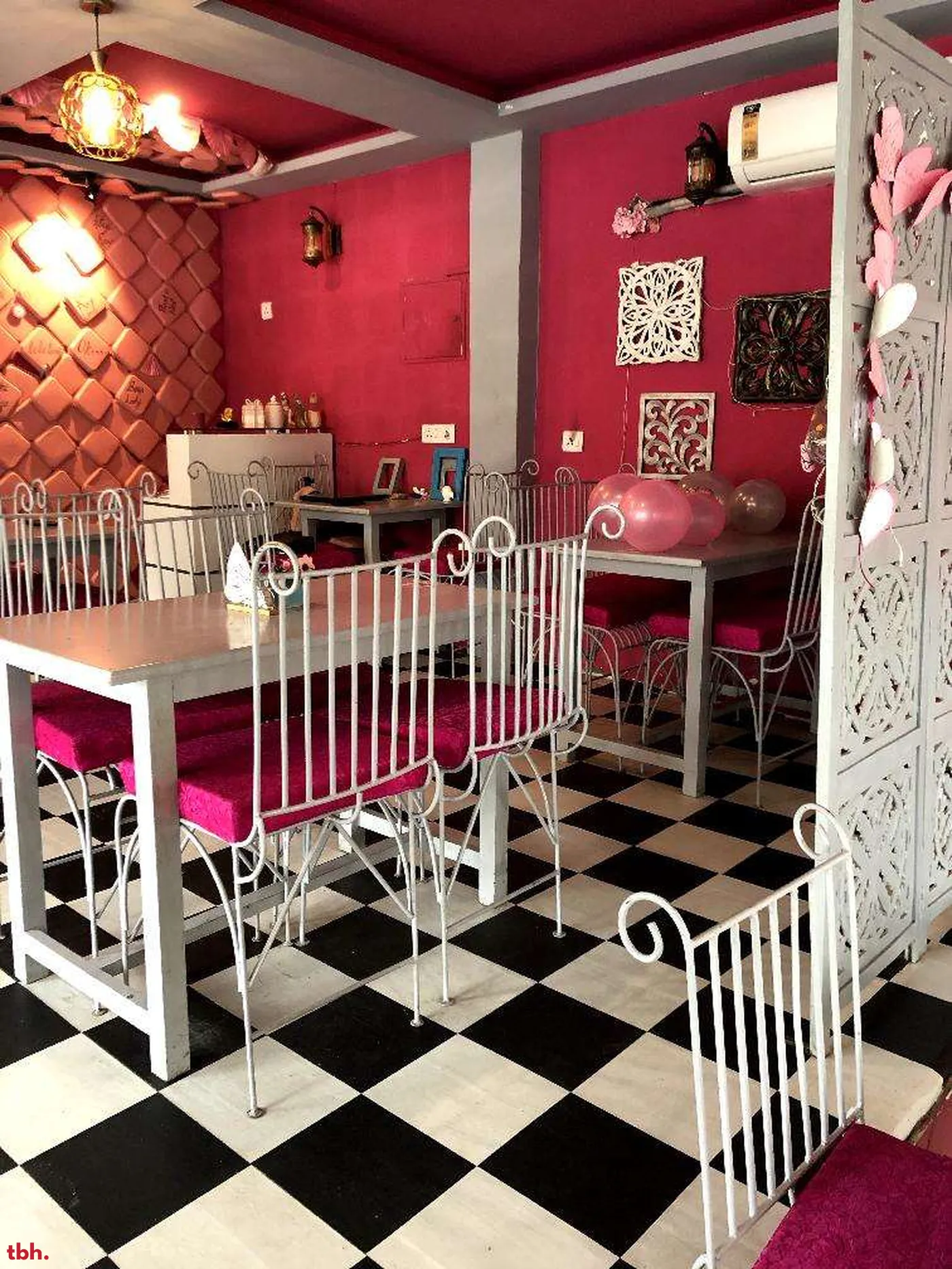 Sista'z Cafe Outlet Image