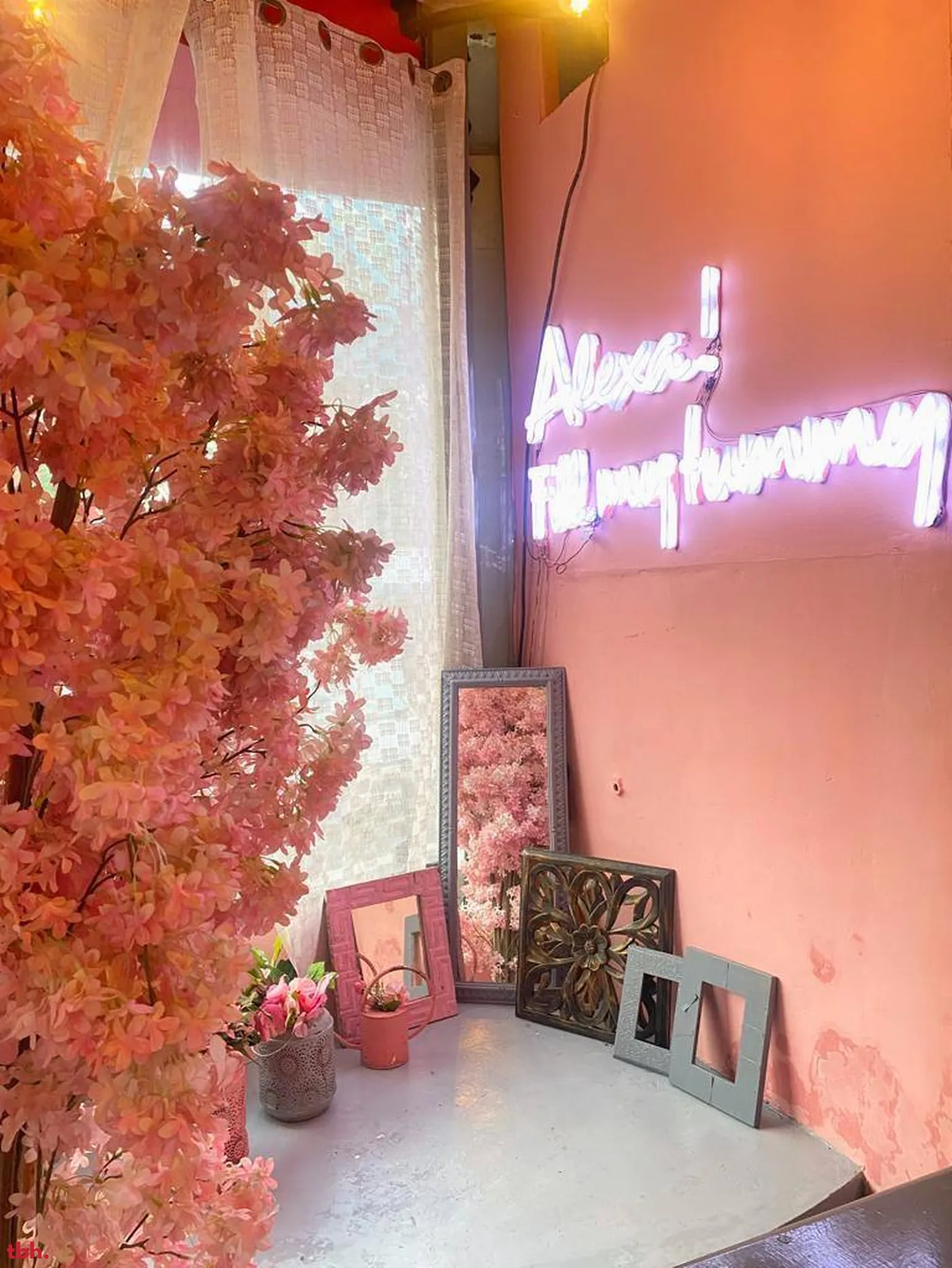 Sista'z Cafe Outlet Image