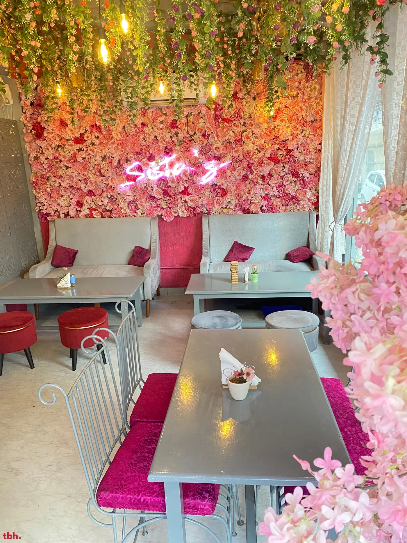 Sista'z Cafe Outlet Image