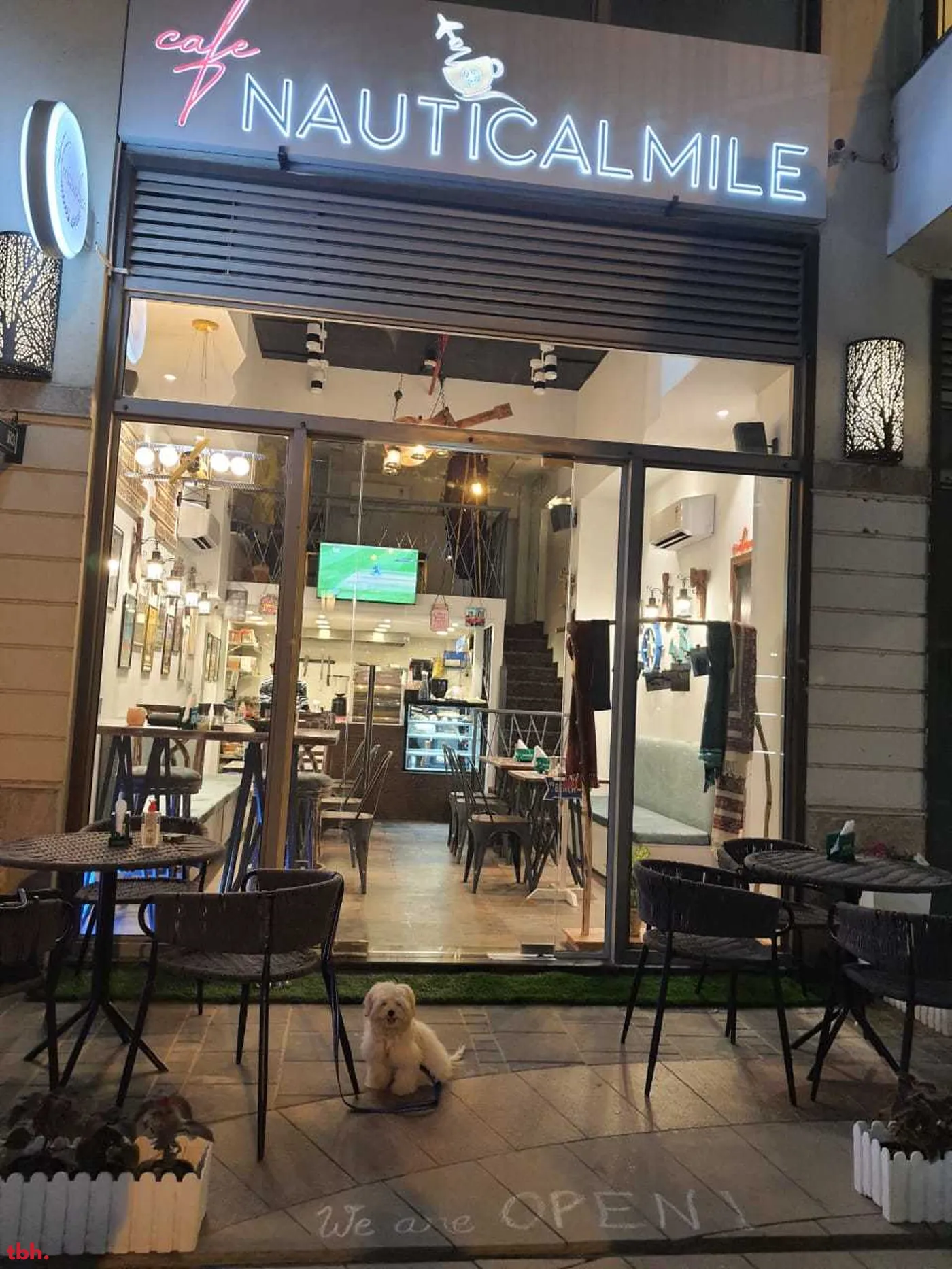 Cafe Nauticalmile Outlet Image