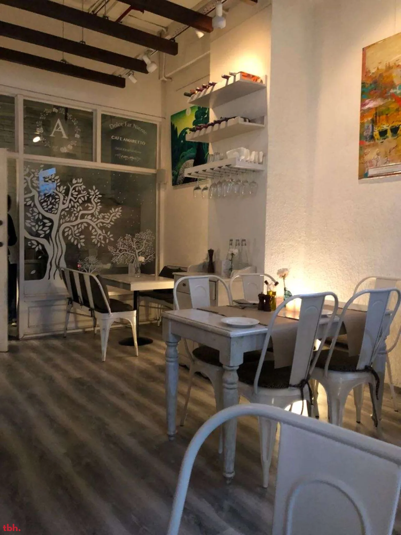 Cafe Amaretto Outlet Image