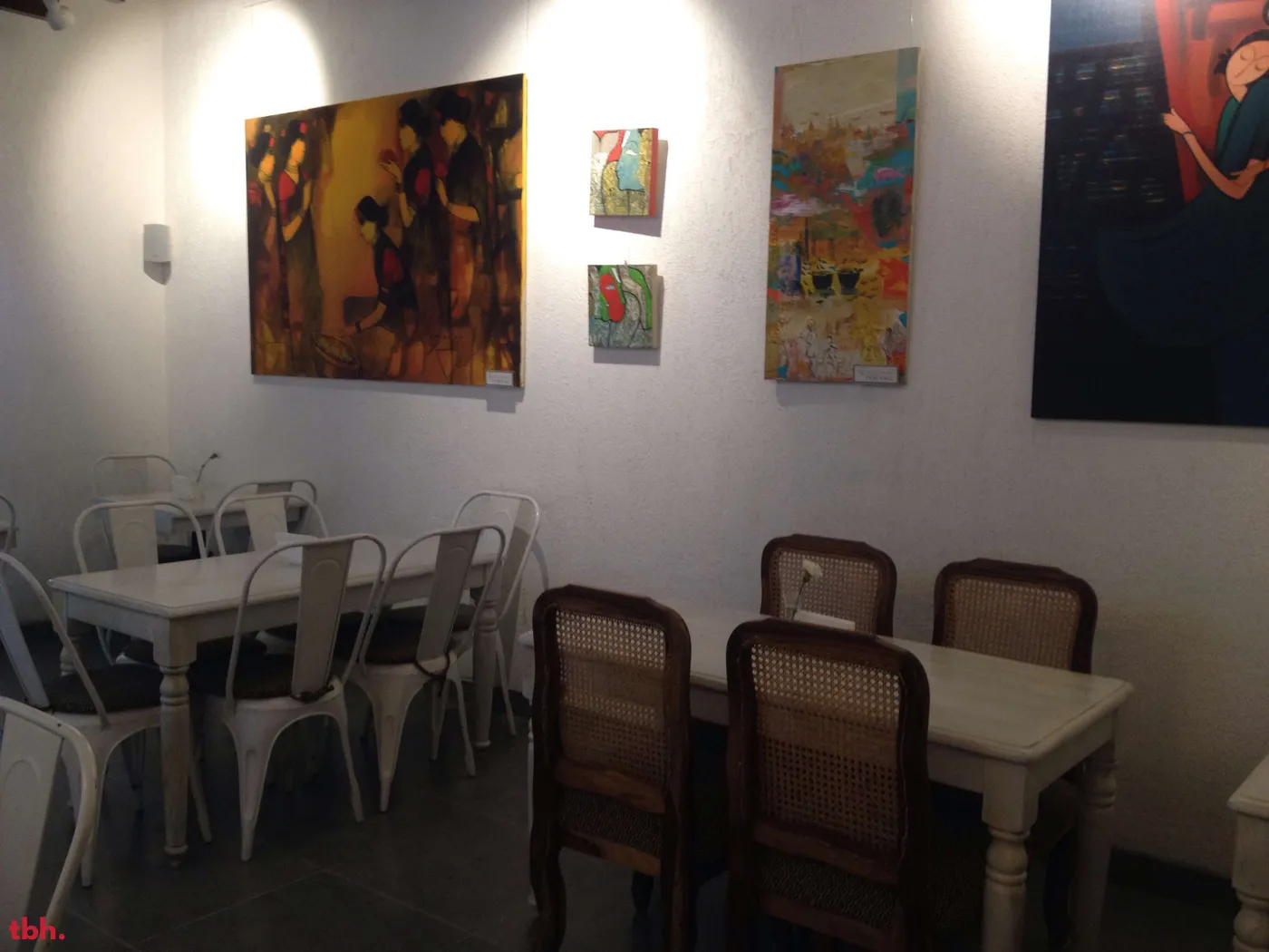 Cafe Amaretto Outlet Image