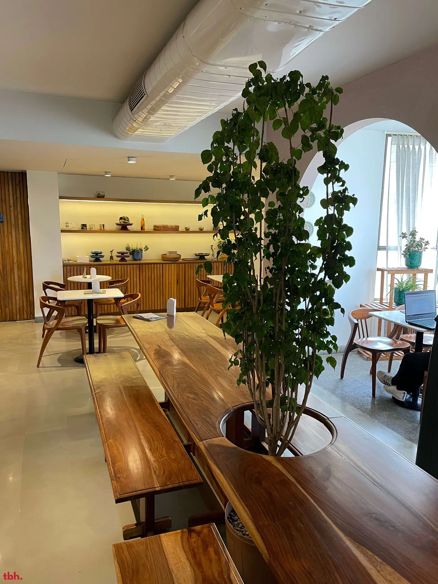 Artisan Lab Cafe Outlet Image