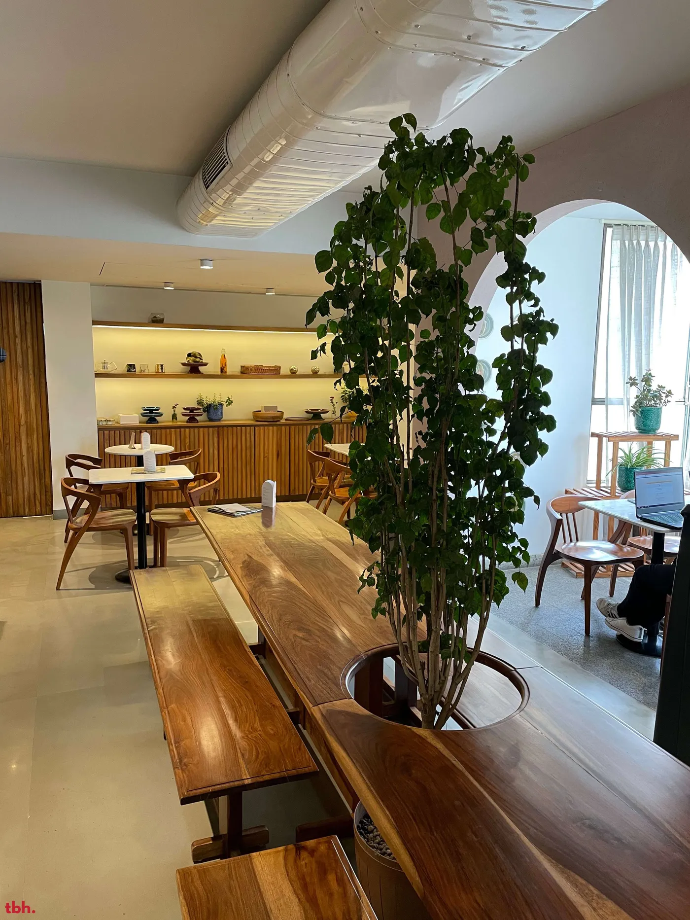 Artisan Lab Cafe Outlet Image