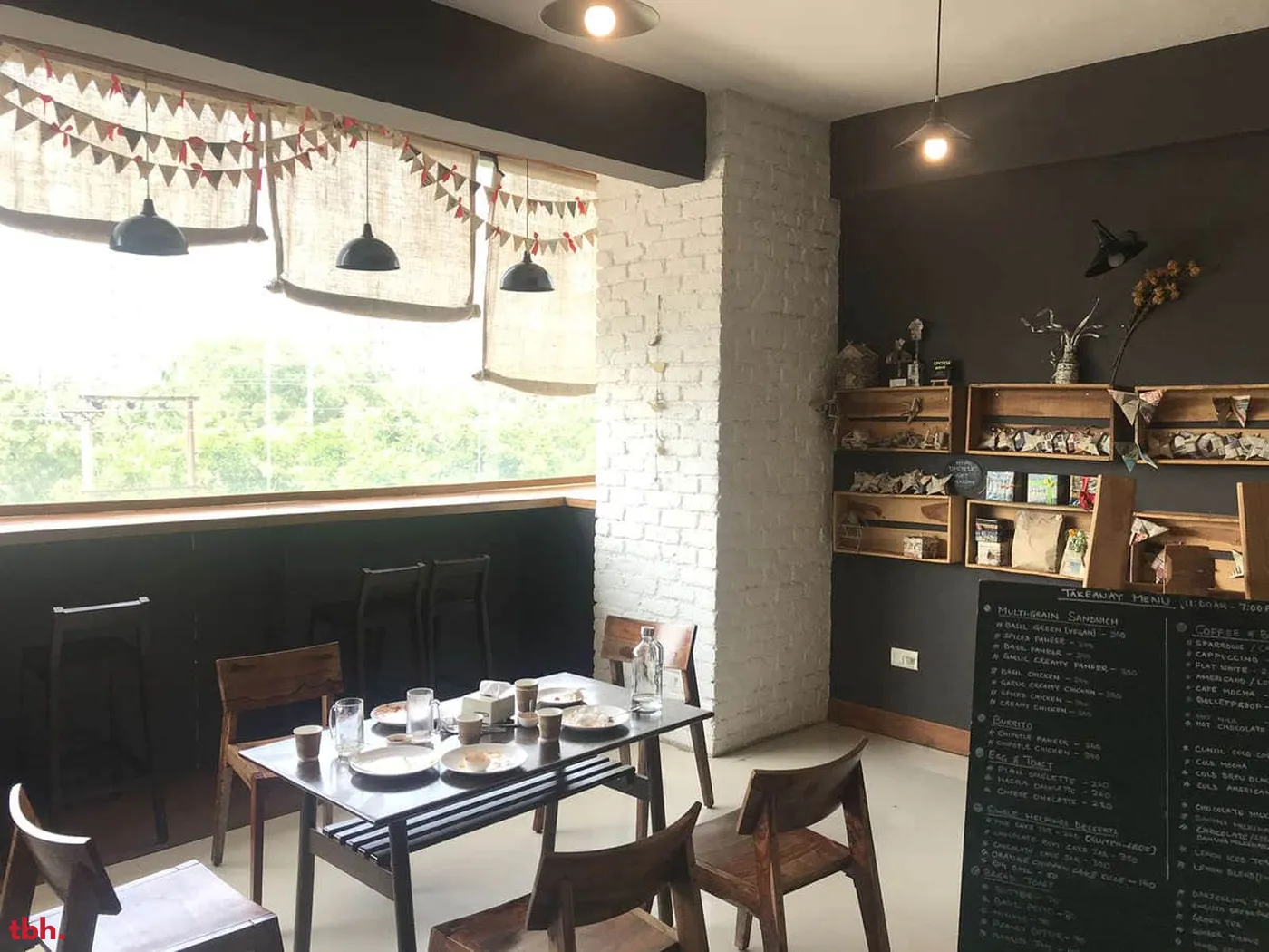 Sparrows At Home Cafe Outlet Image