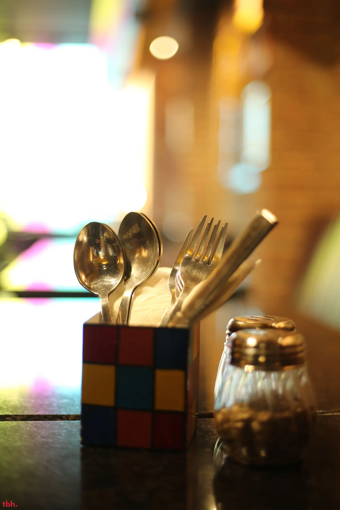 Kartoon Cafe Outlet Image