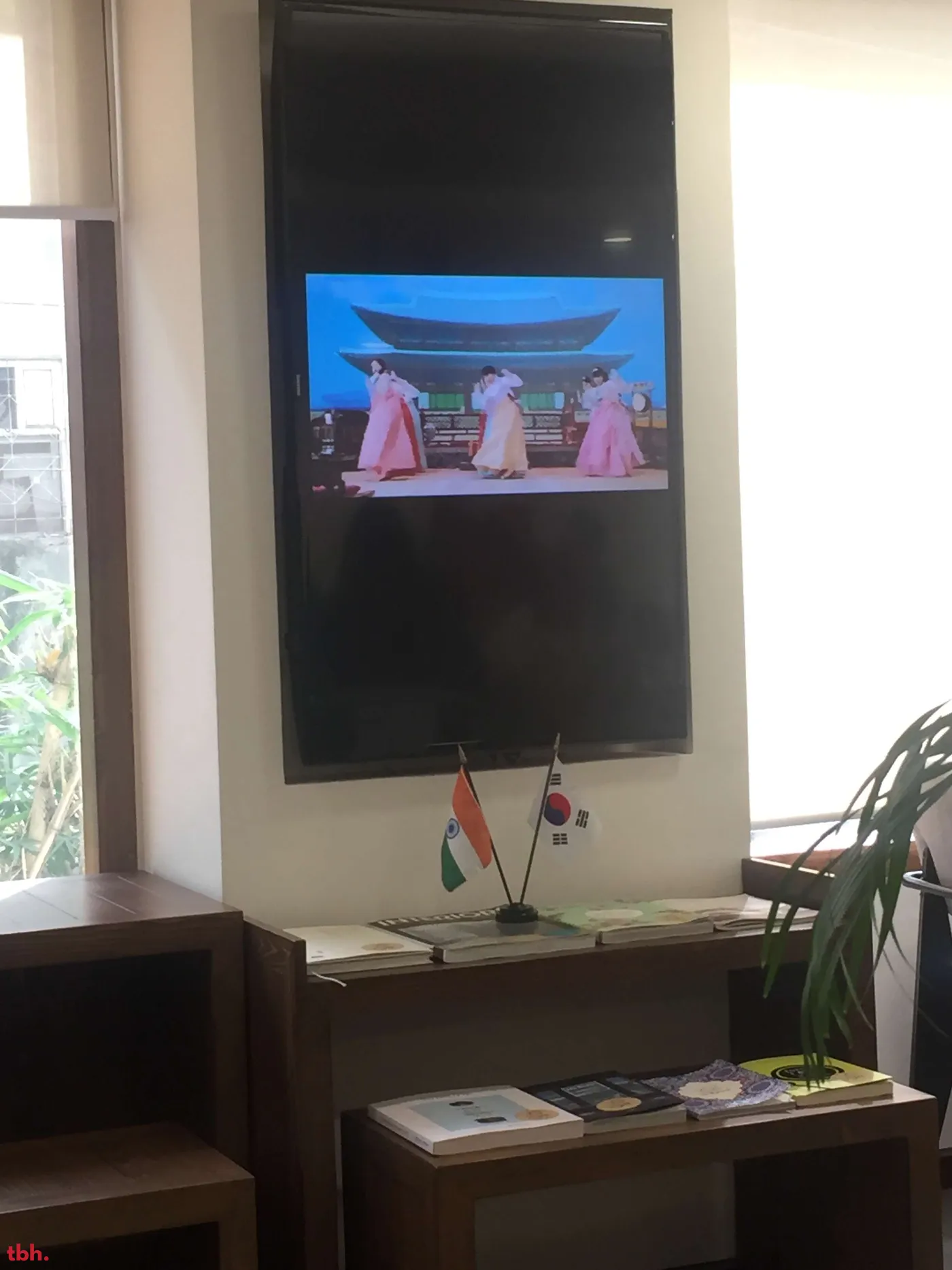 Cafe at Korean Cultural Centre Outlet Image