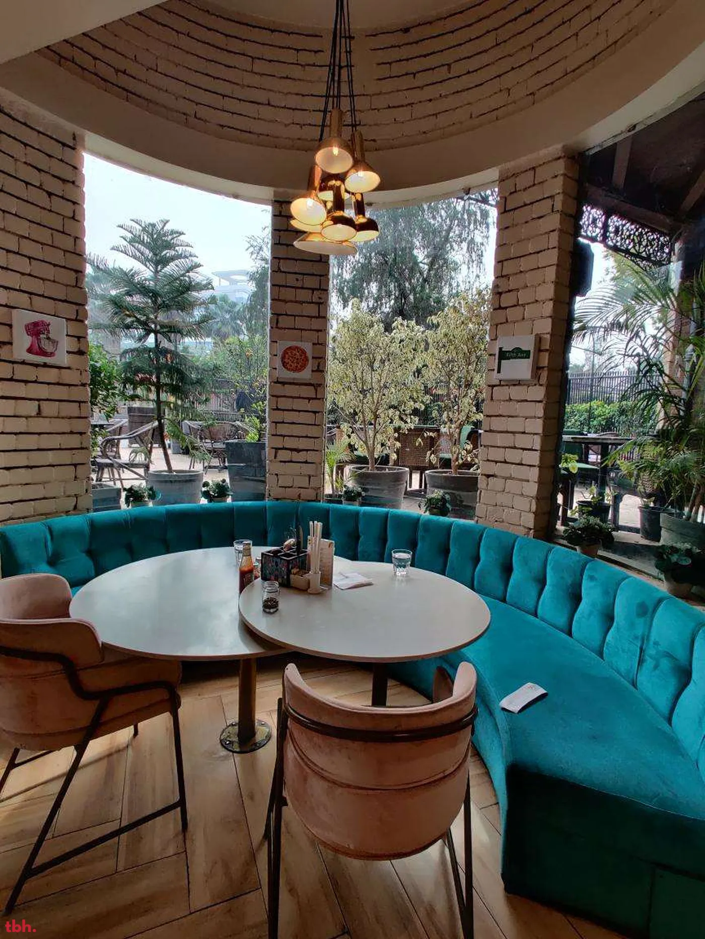 Fifth Avenue Bakery & Cafe Outlet Image