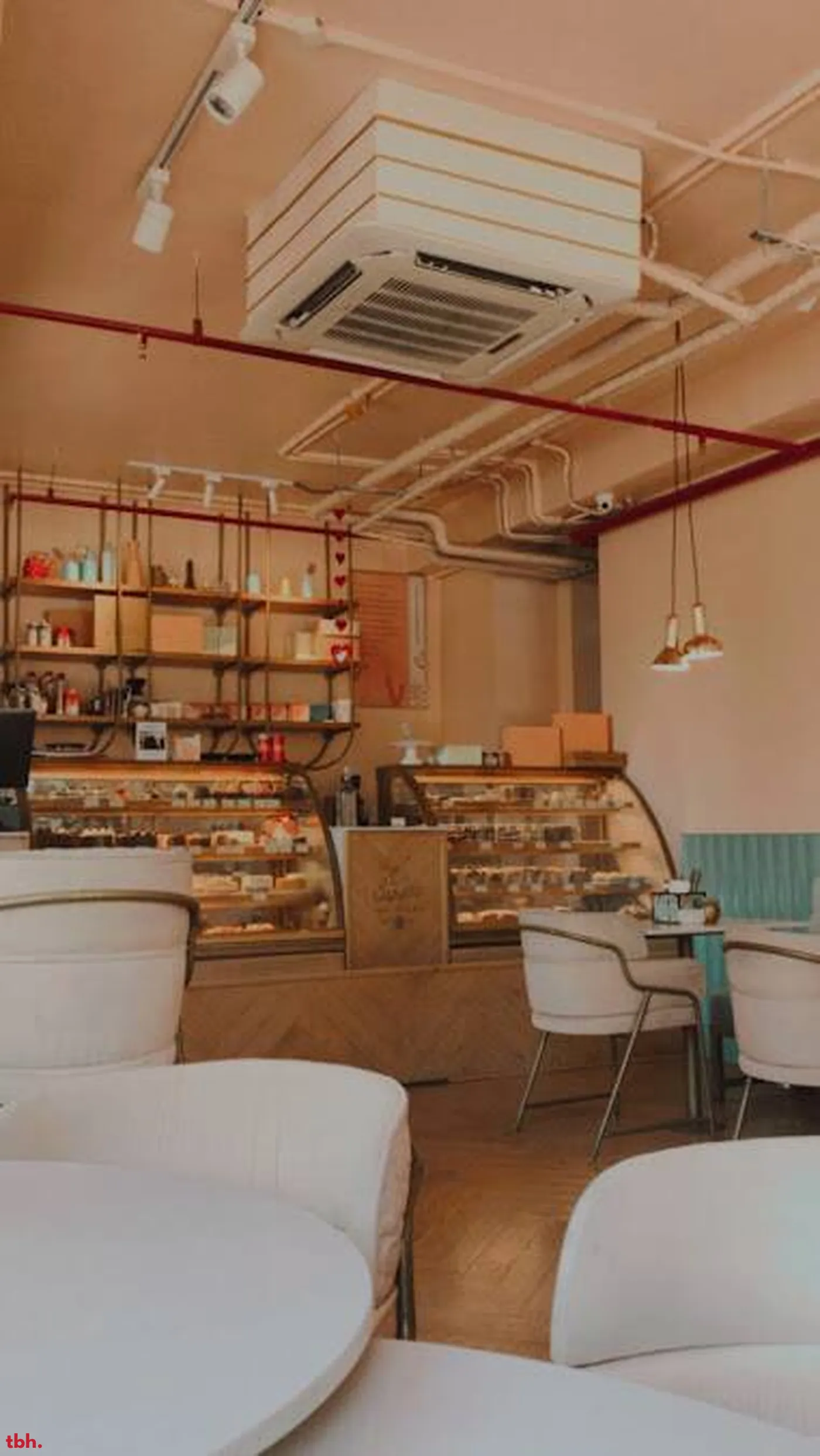 Fifth Avenue Bakery & Cafe Outlet Image