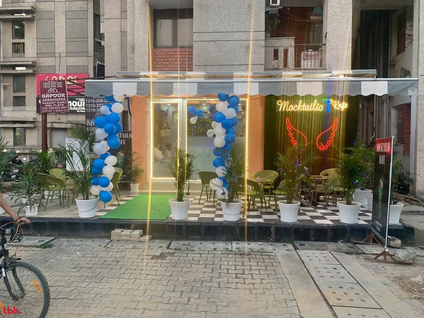 Mocktailio Kafe outlet image
