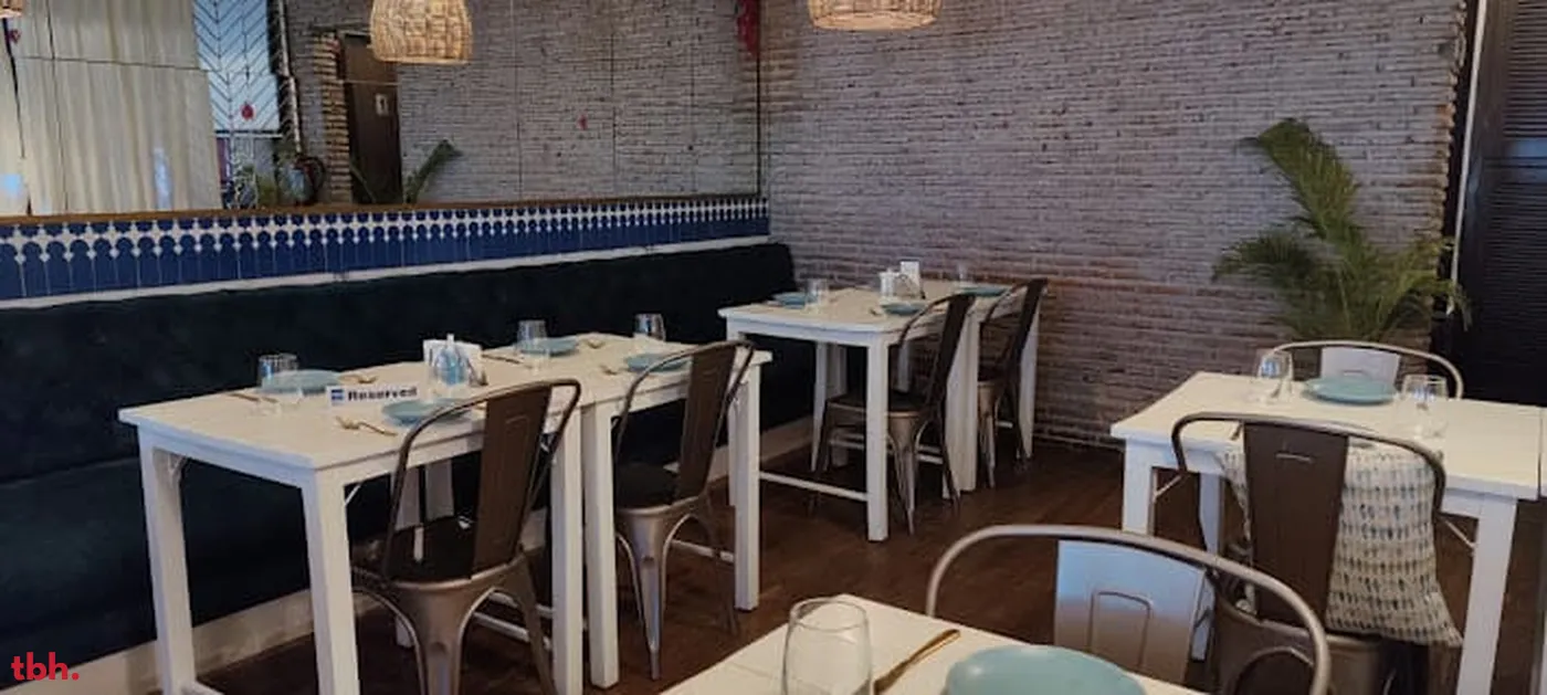 Cafe Mez outlet image