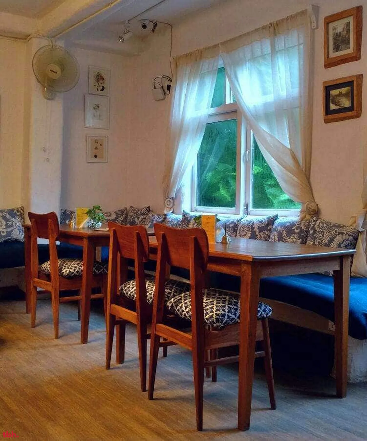 The Tea Room From Blossom Kochhar Outlet Image