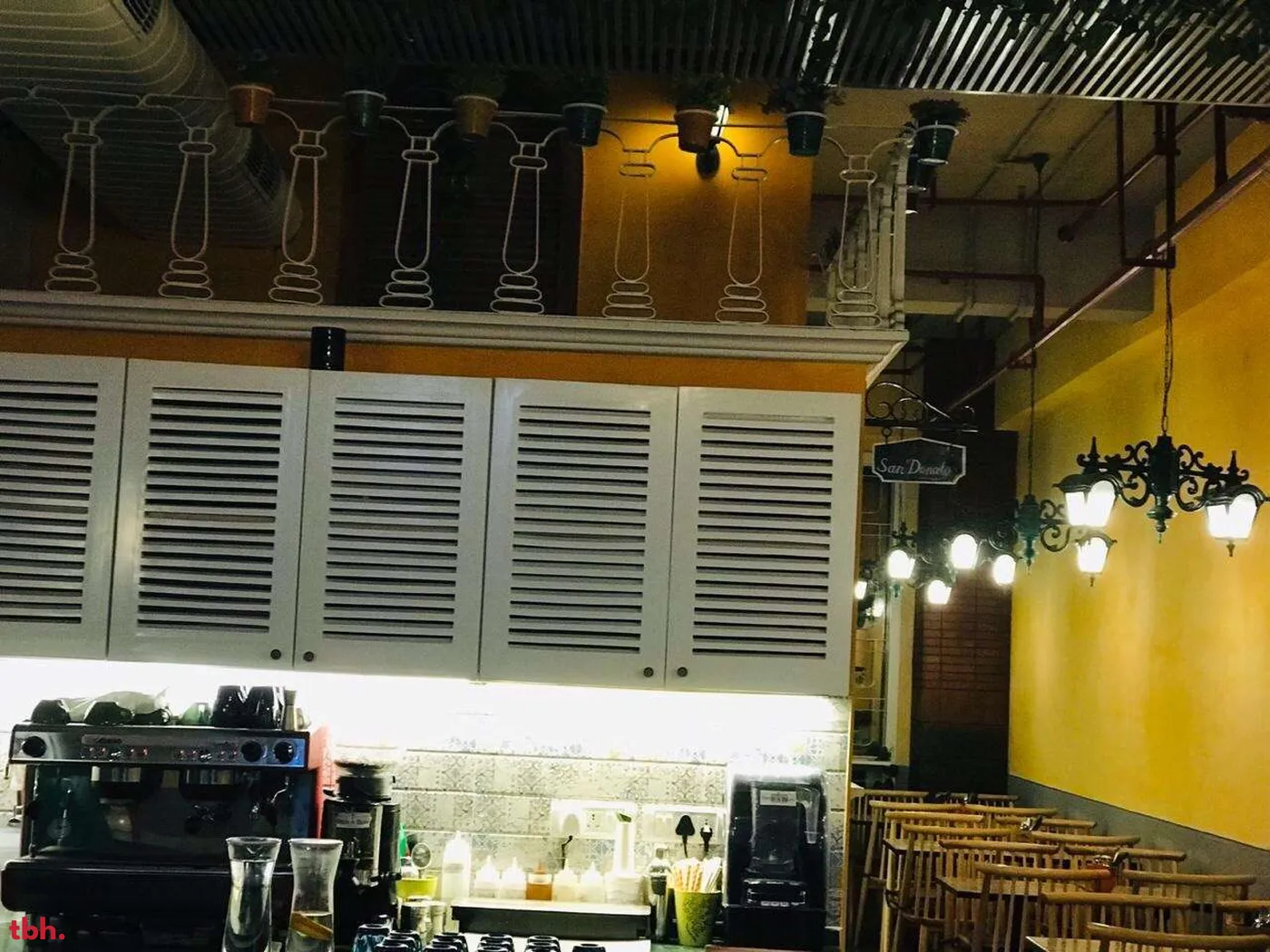 Brick N Bean Café Kitchen Outlet Image