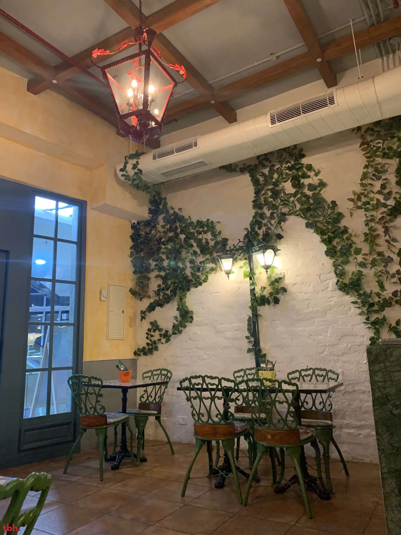 Brick N Bean Café Kitchen Outlet Image