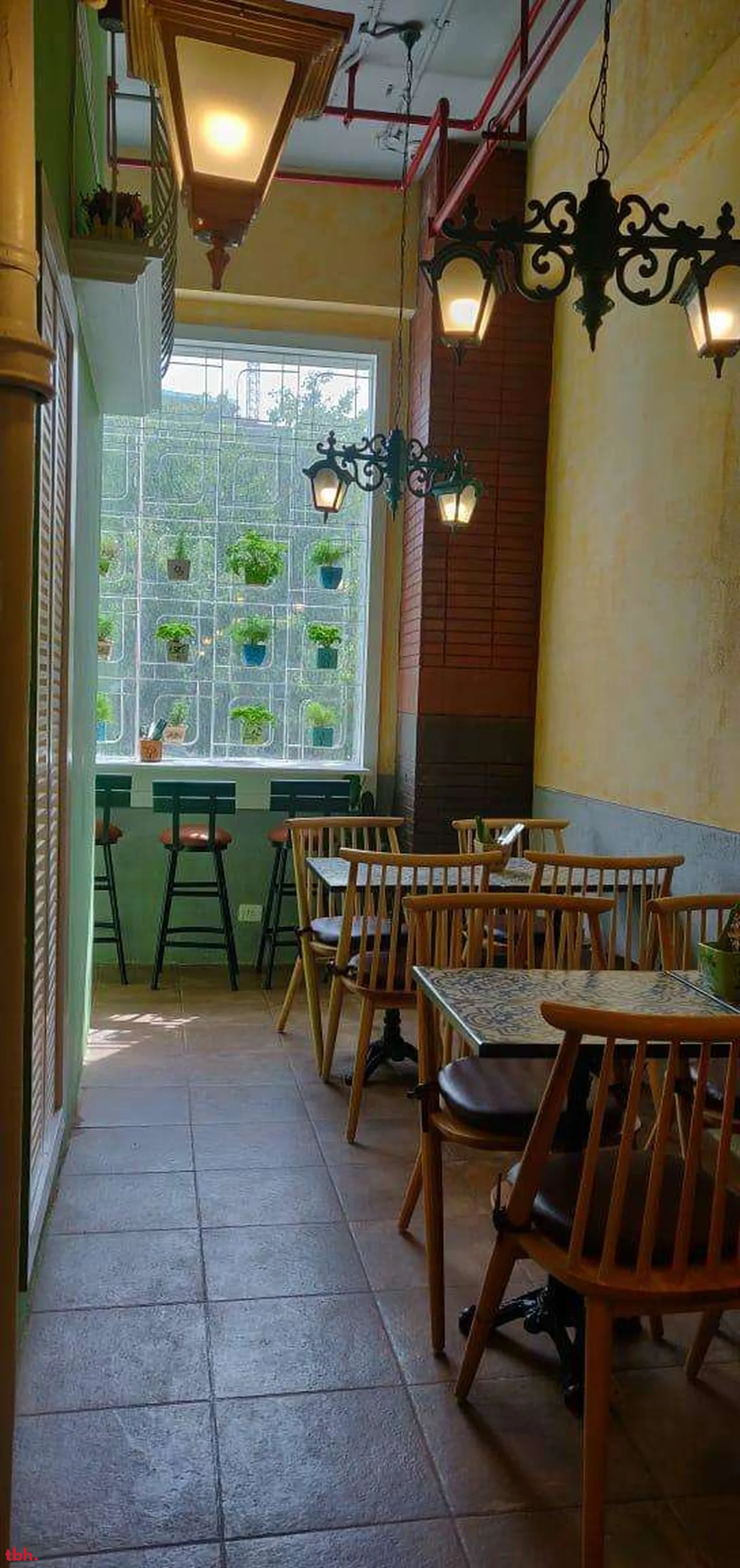 Brick N Bean Café Kitchen Outlet Image