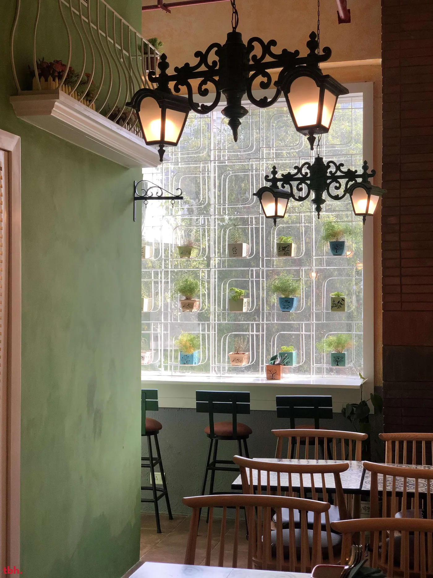 Brick N Bean Café Kitchen Outlet Image