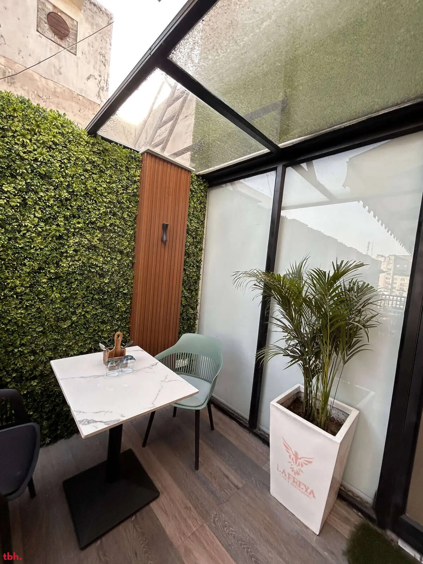 La Freya Cafe & Restaurant Outlet Image