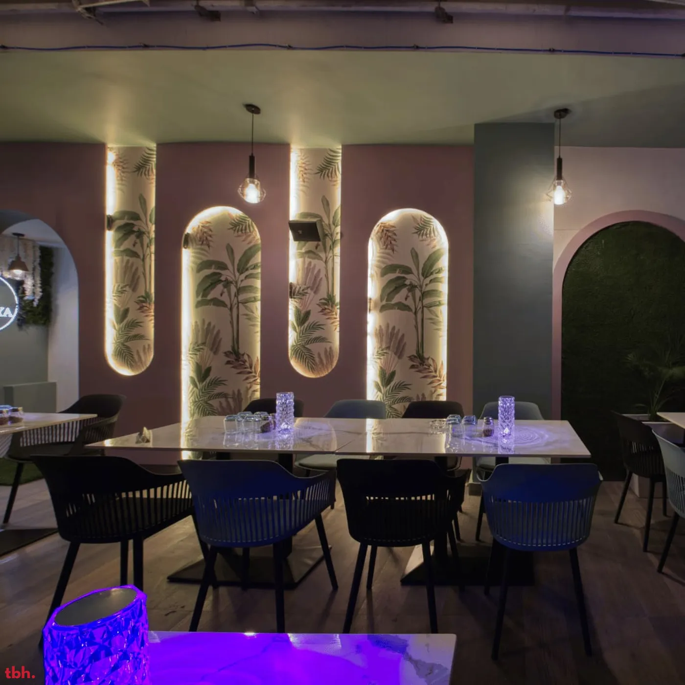 La Freya Cafe & Restaurant Outlet Image