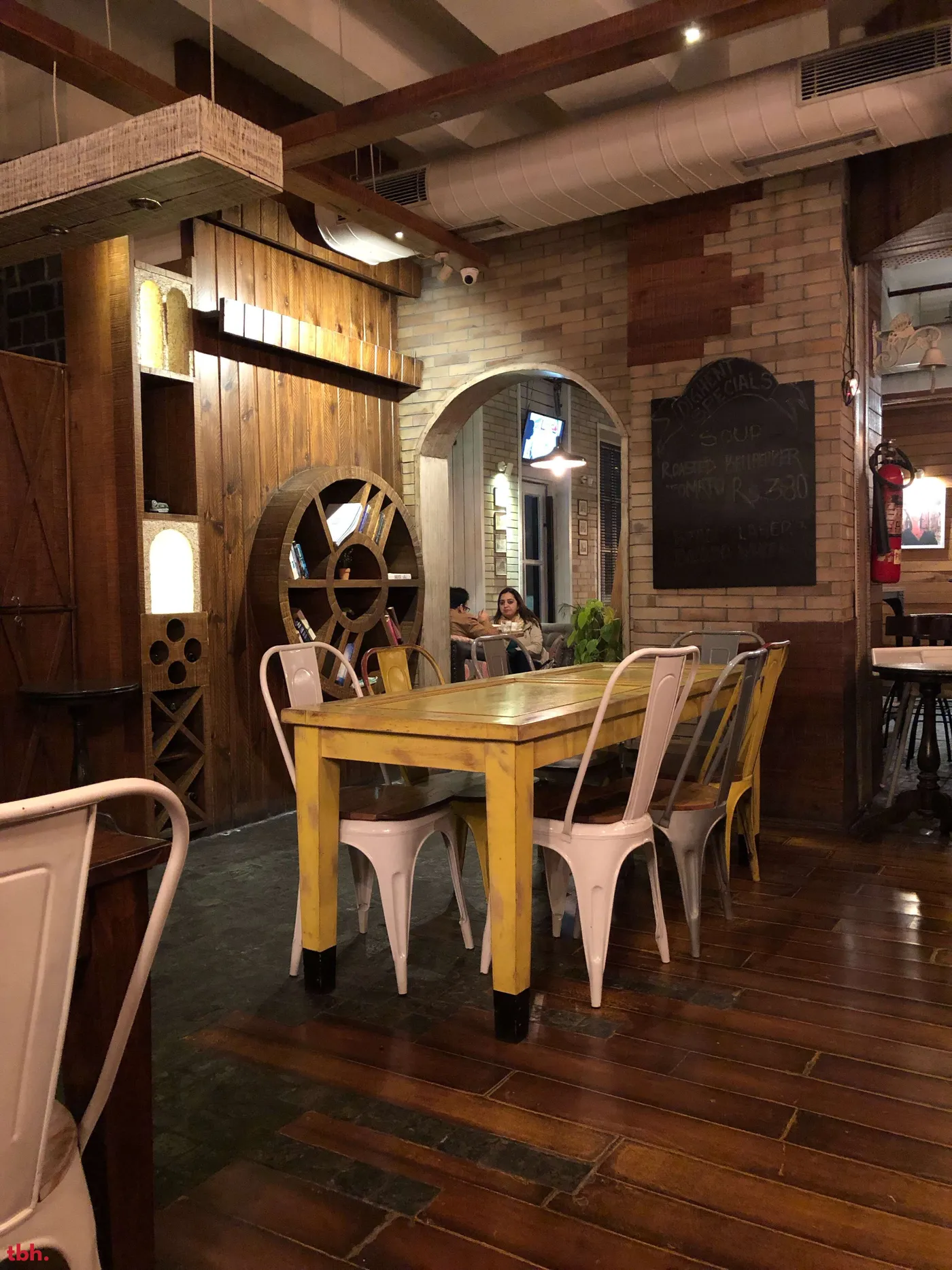 Di Ghent Cafe Outlet Image