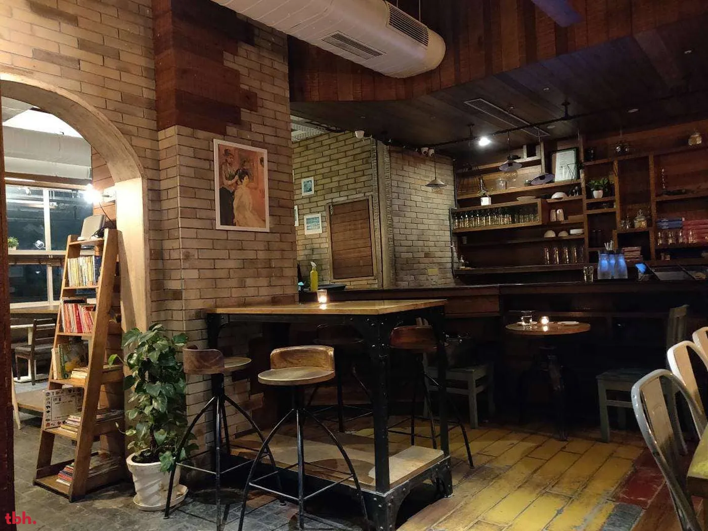 Di Ghent Cafe Outlet Image